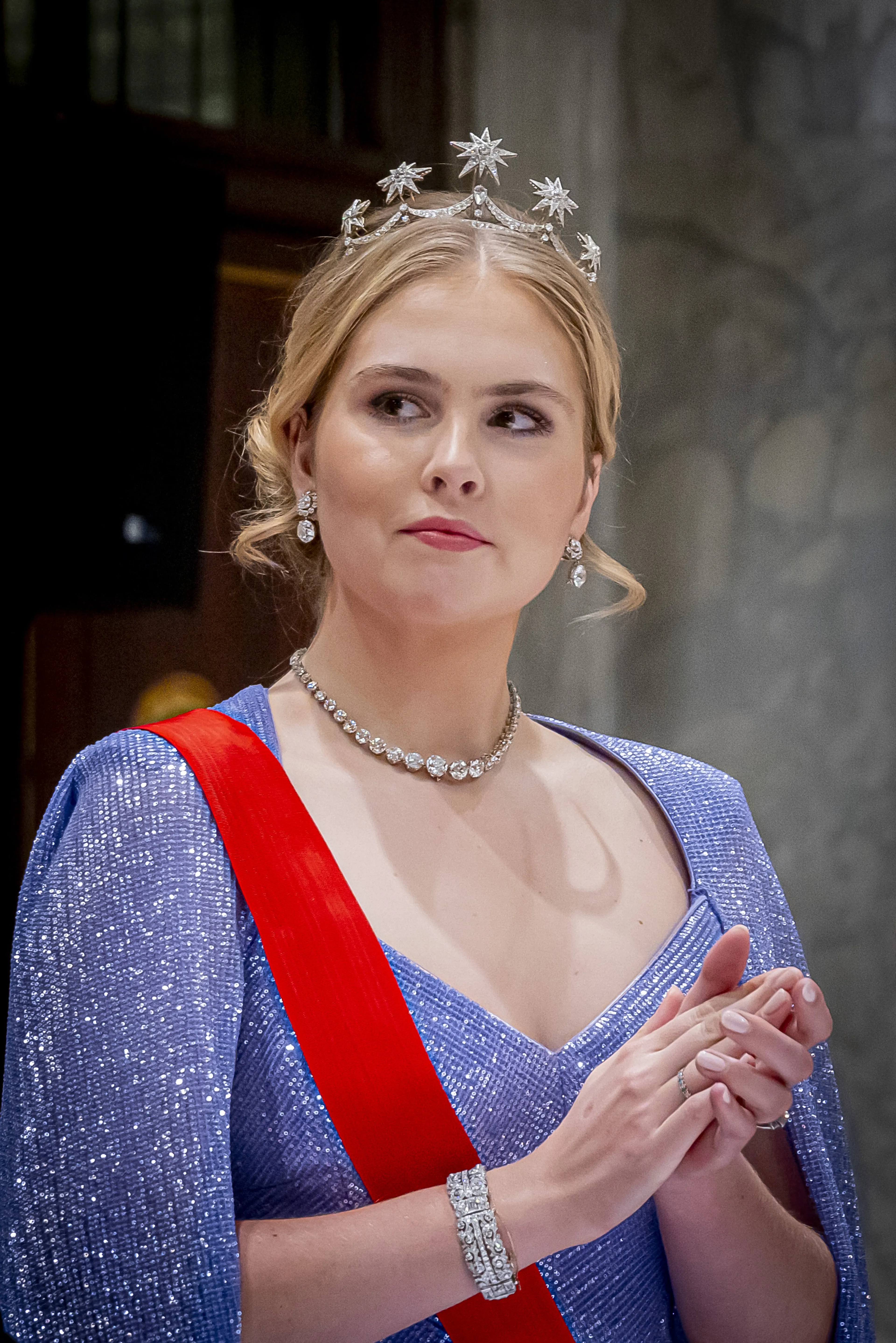 Prinses Amalia tijdens het staatsbanket met de Portugese president (2024).