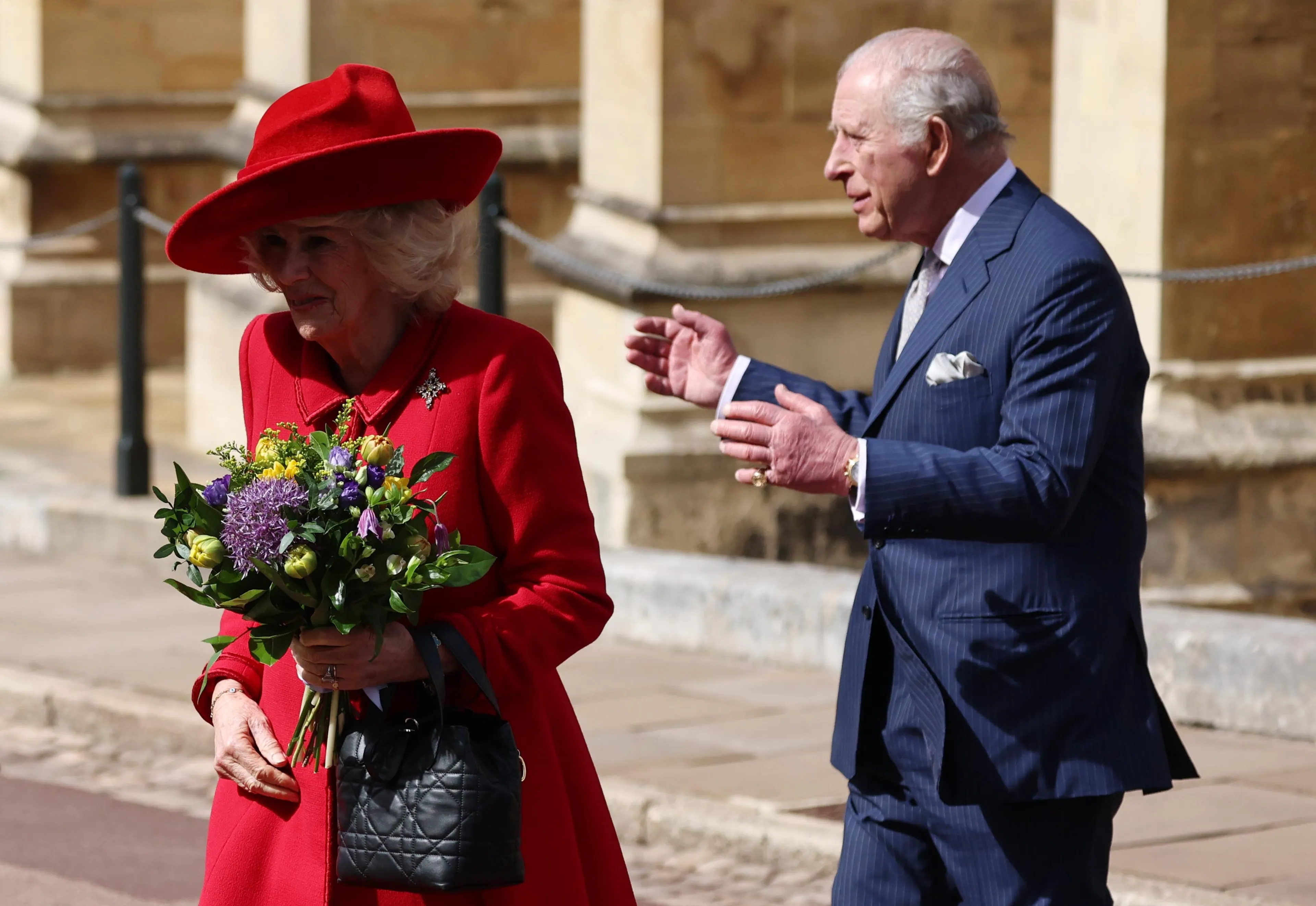 De Paasdienst wordt traditiegetrouw gehouden in de St. George's Chapel.