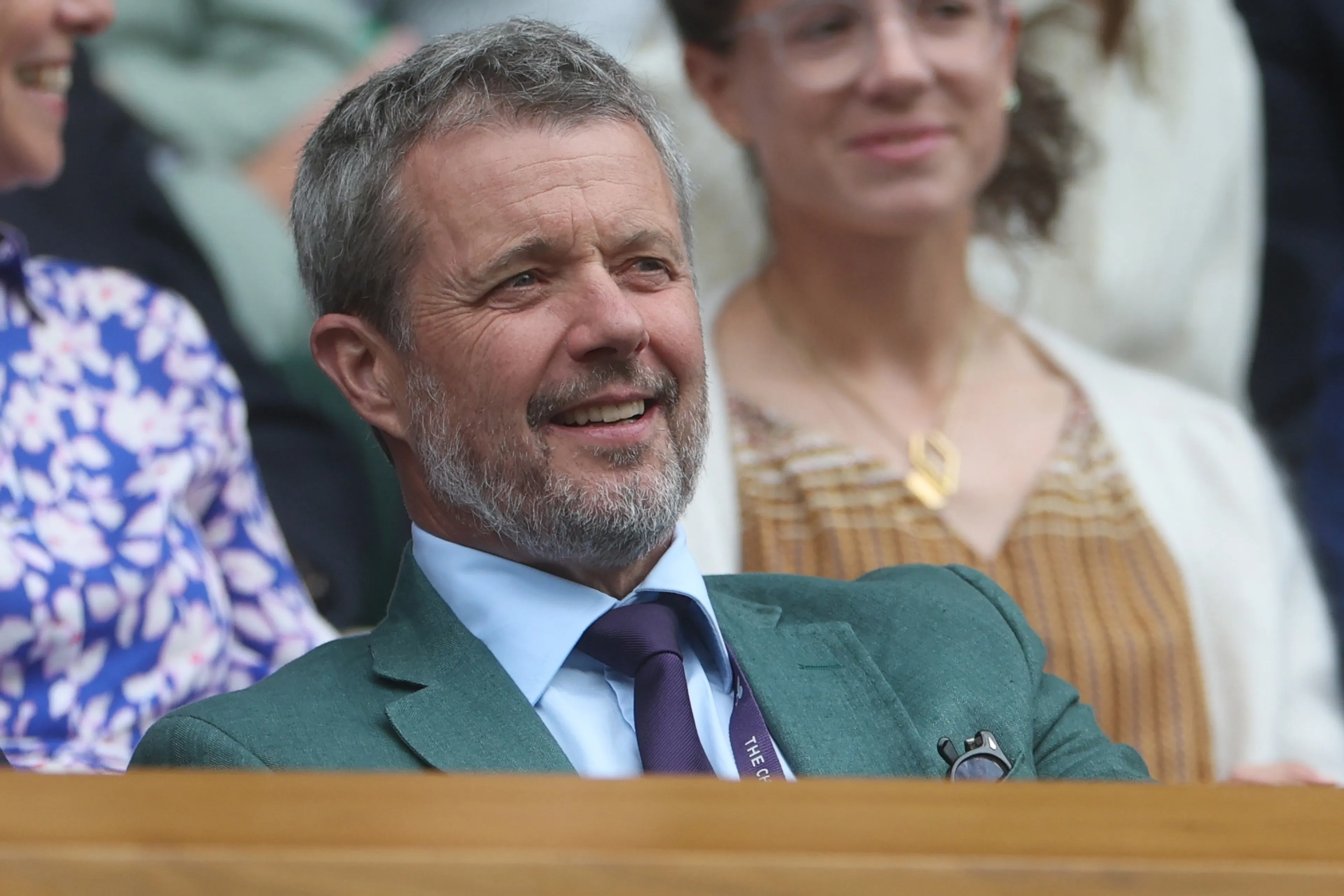 Game, set en... koning! Frederik geniet van tennisspektakel in Londen