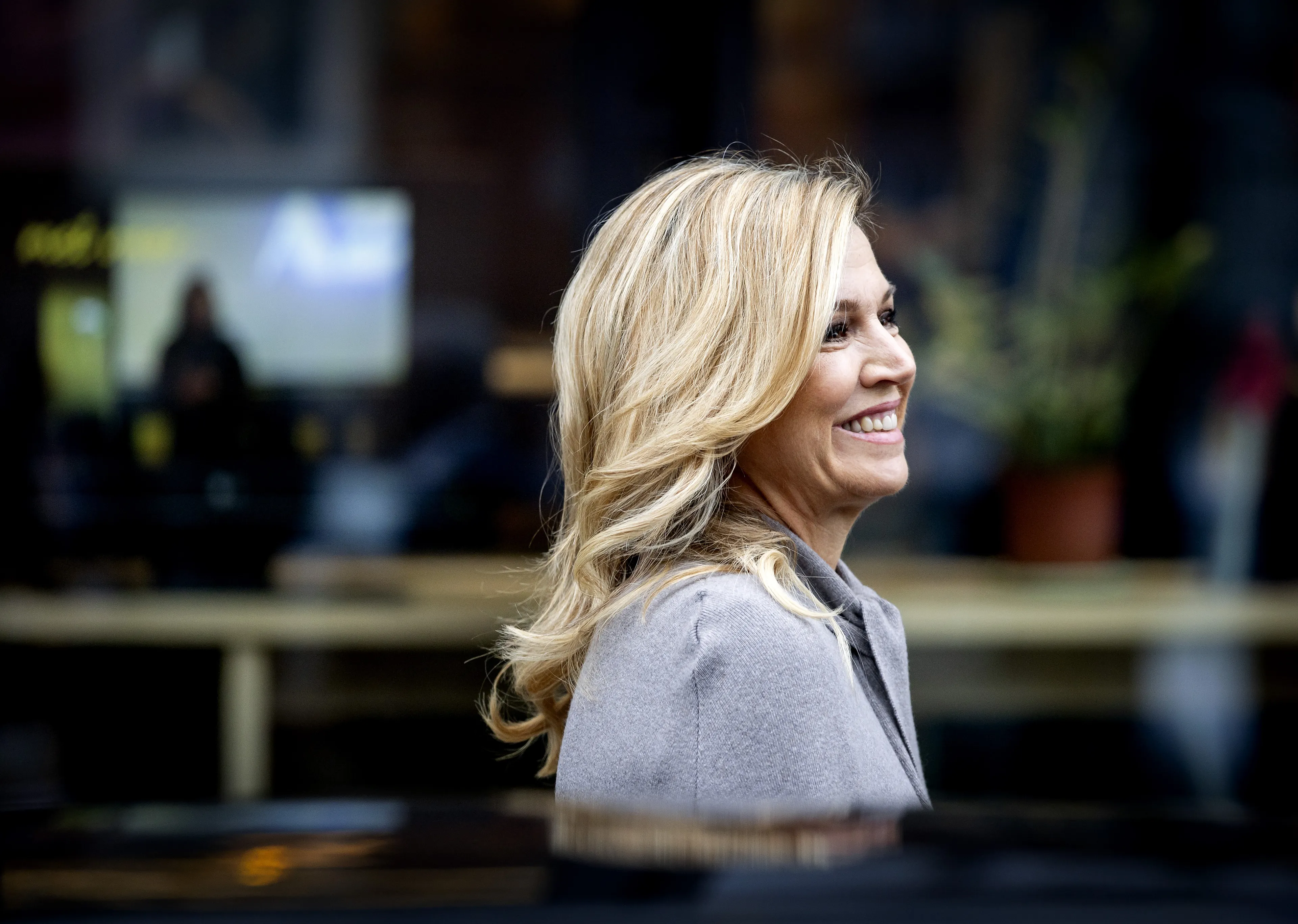 Koningin Máxima draagt de oorbellen die ze ook droeg op haar bruiloft.