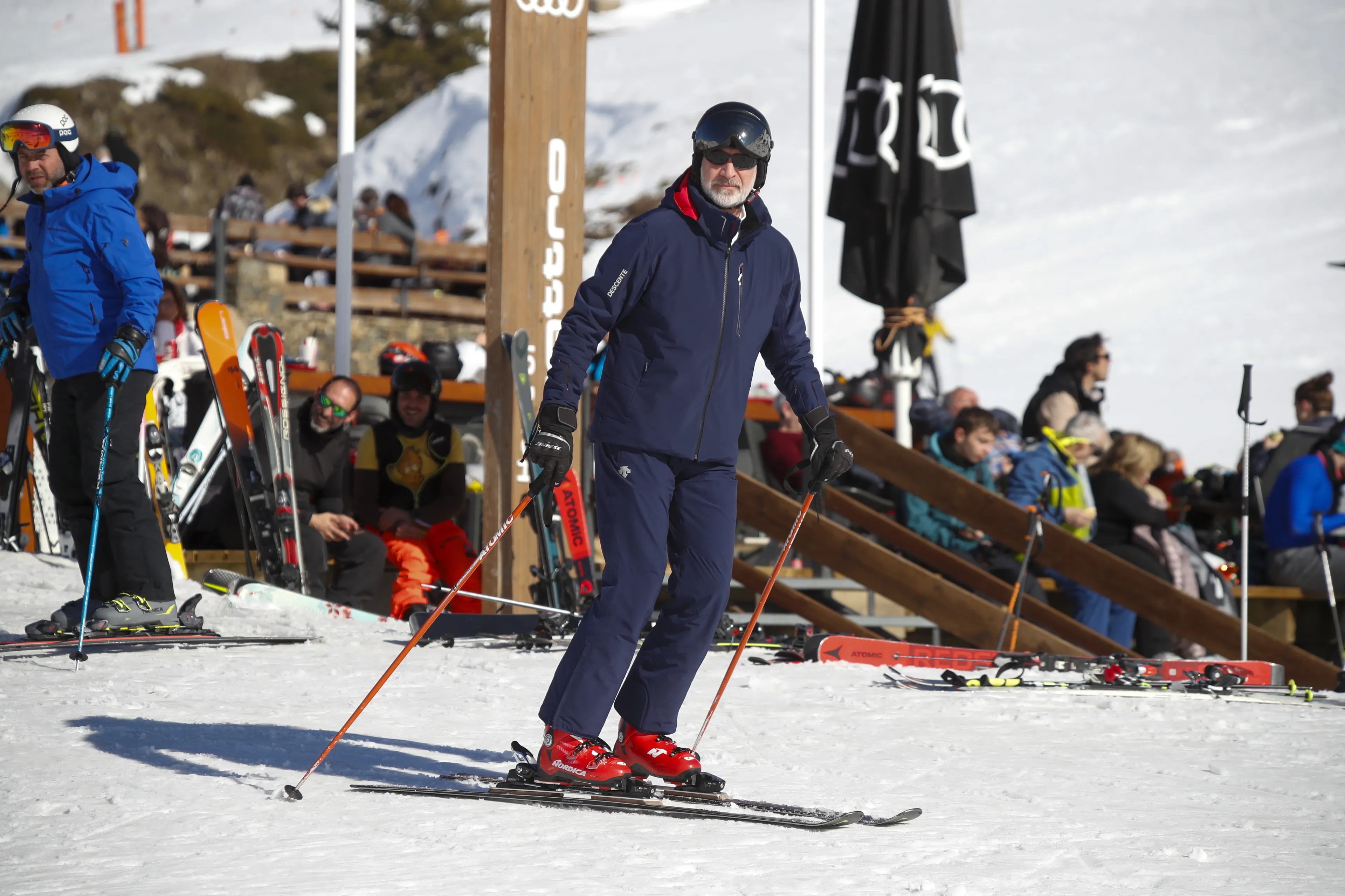Koning Felipe aan het skiën (2023).