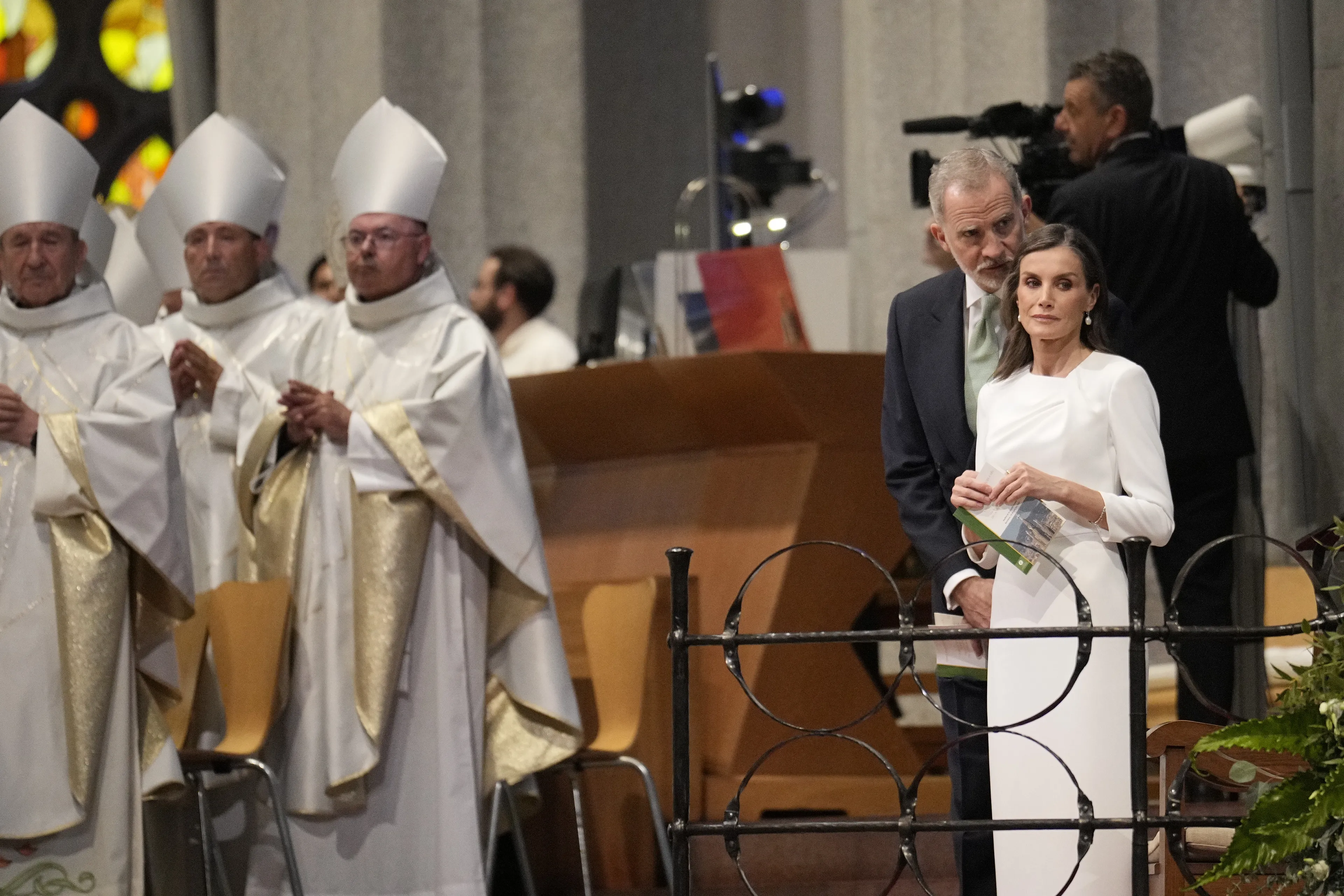 Het koningspaar in de basiliek.