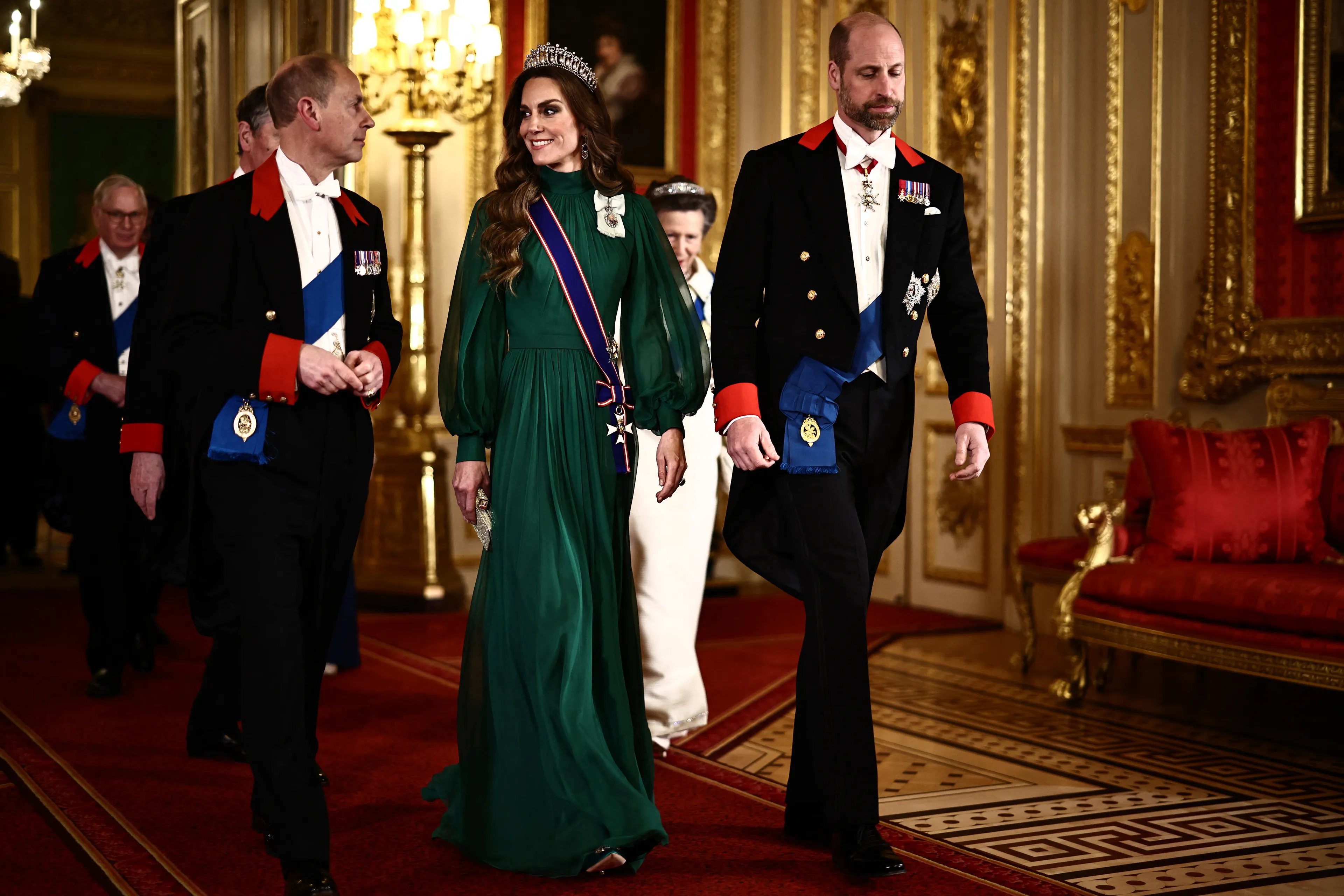 Prins William, Catherine de prinses van Wales en prins Edward.