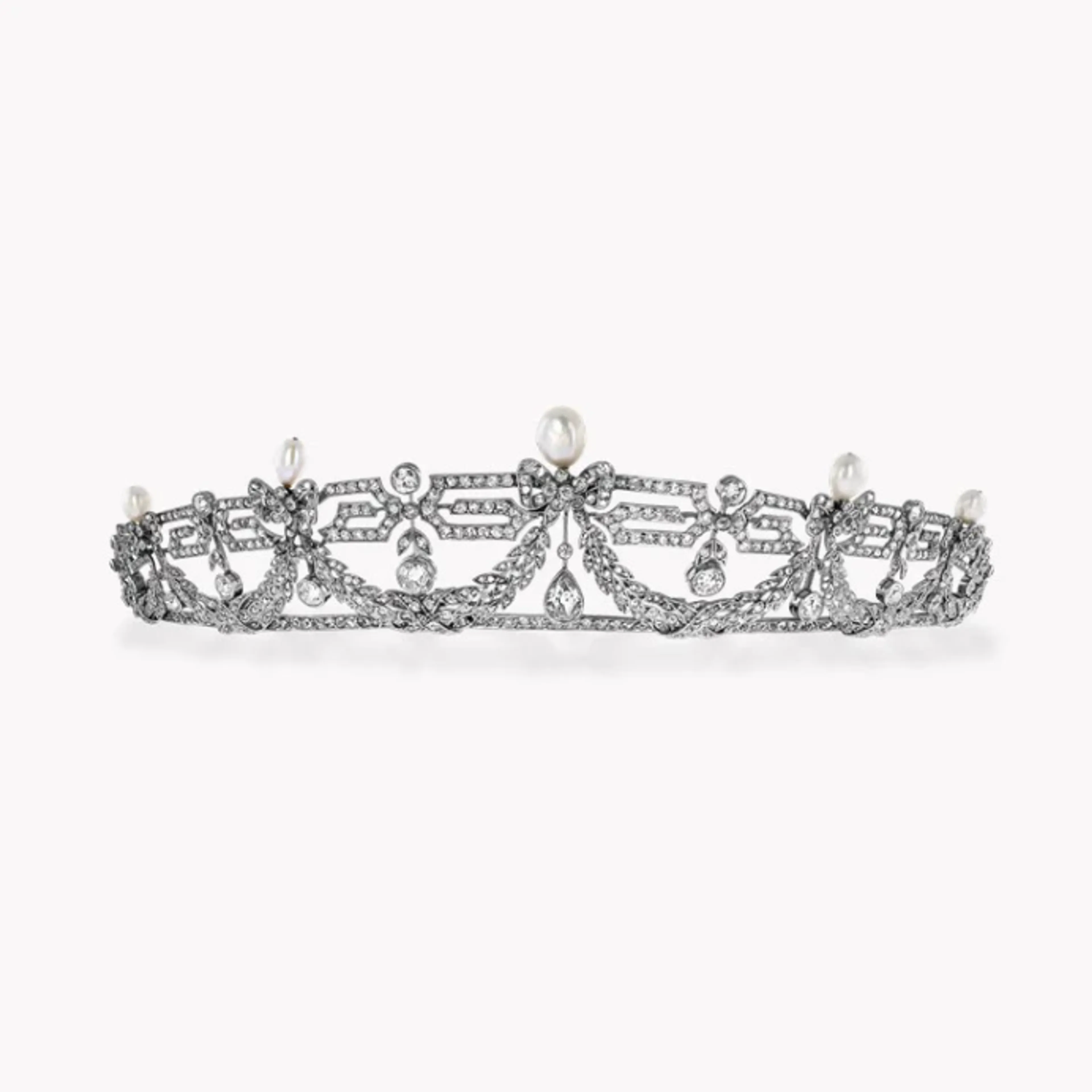 De Pragnell Tiara.