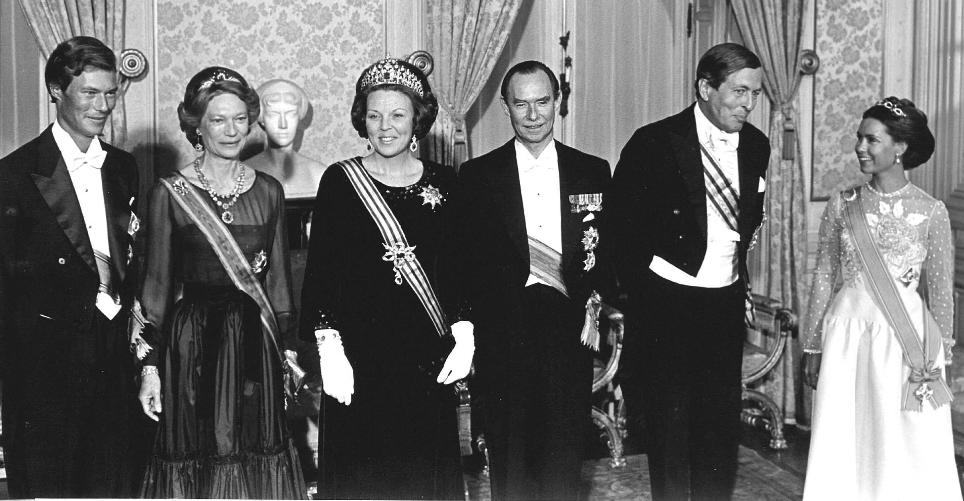 Maria Teresa droeg het diadeem ook al in 1981.