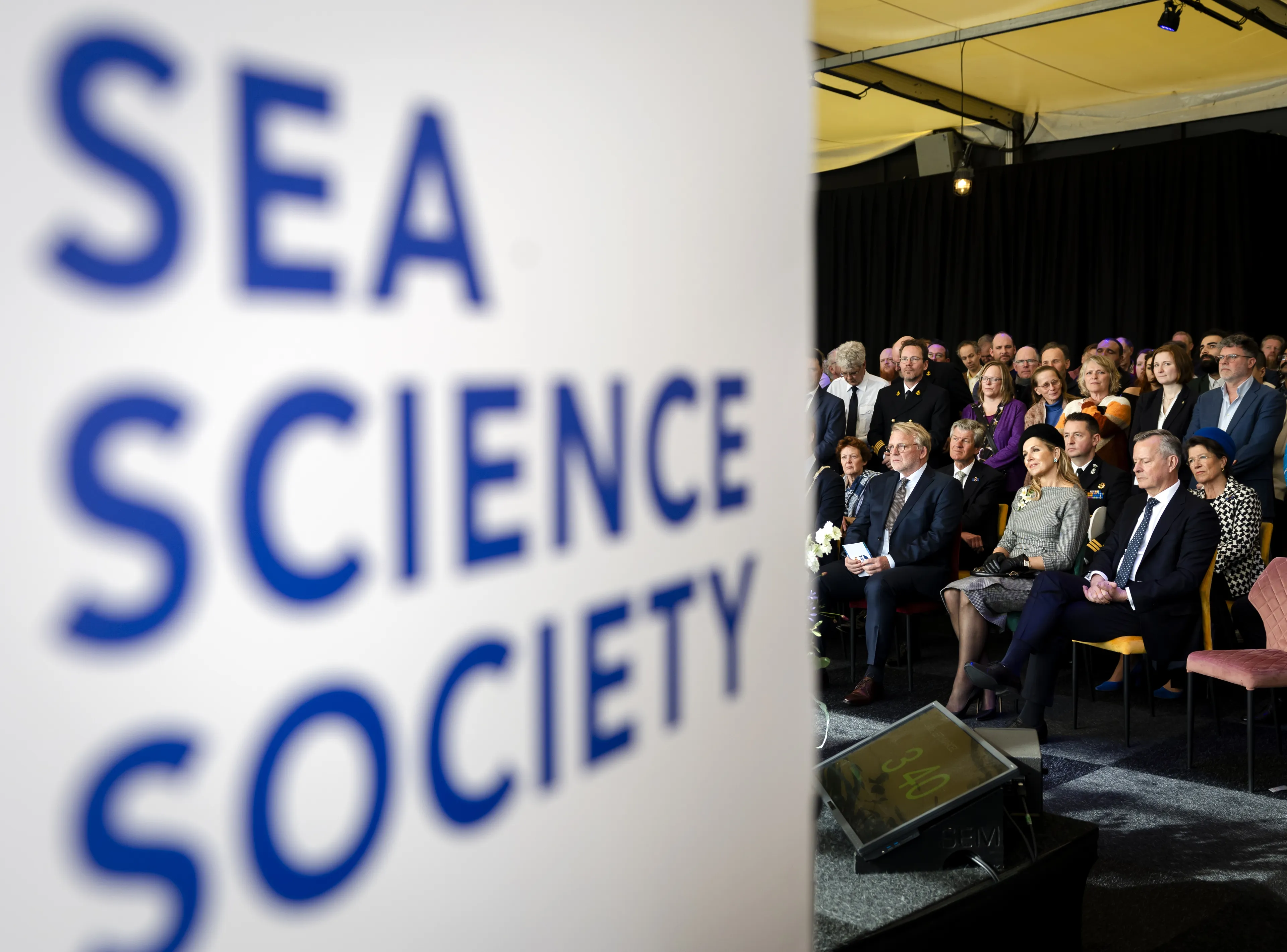 Máxima bij het evenement op Texel.