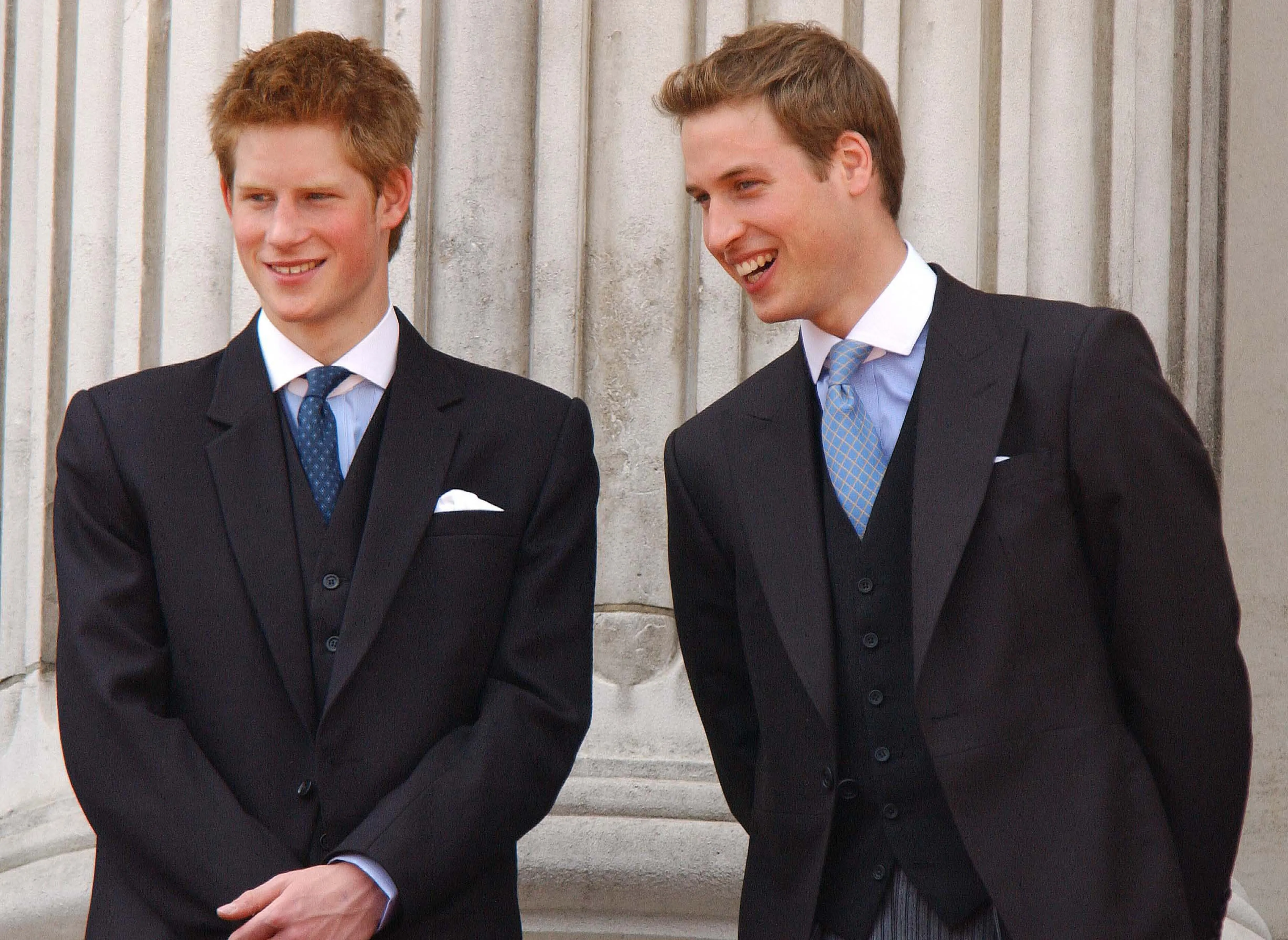 William en Harry op het balkon tijdens Trooping the Colour (2003).