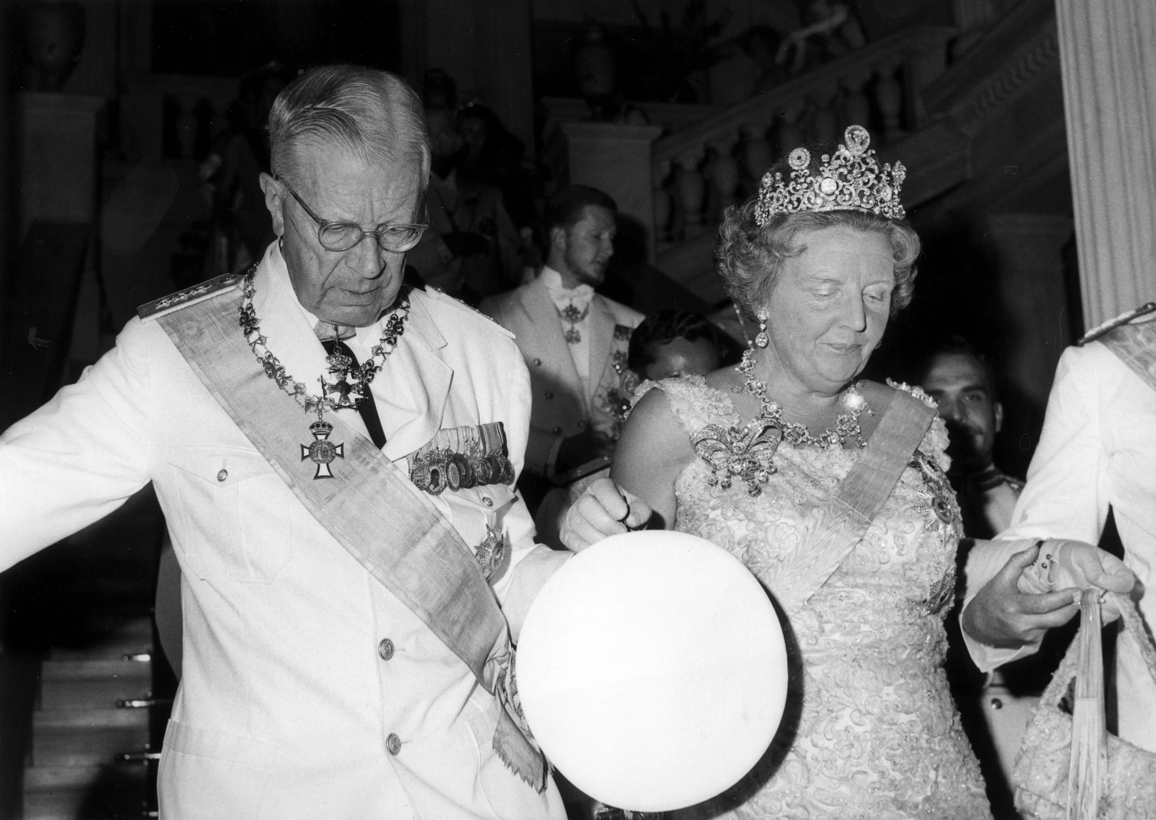 Koningin Juliana op het huwelijk van koning Constantijn van Griekenland in 1964.