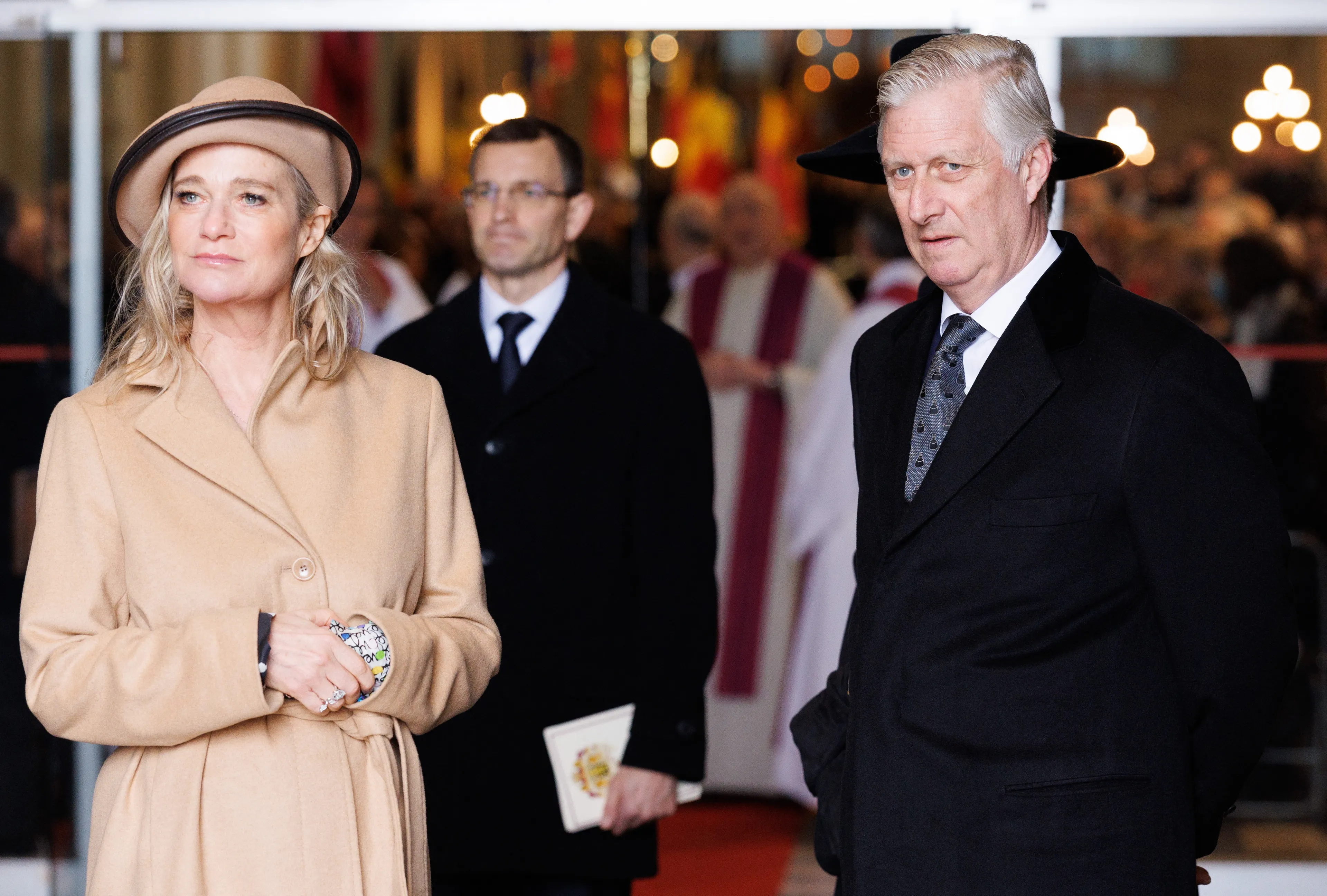 Delphine met haar halfbroer koning Filip.