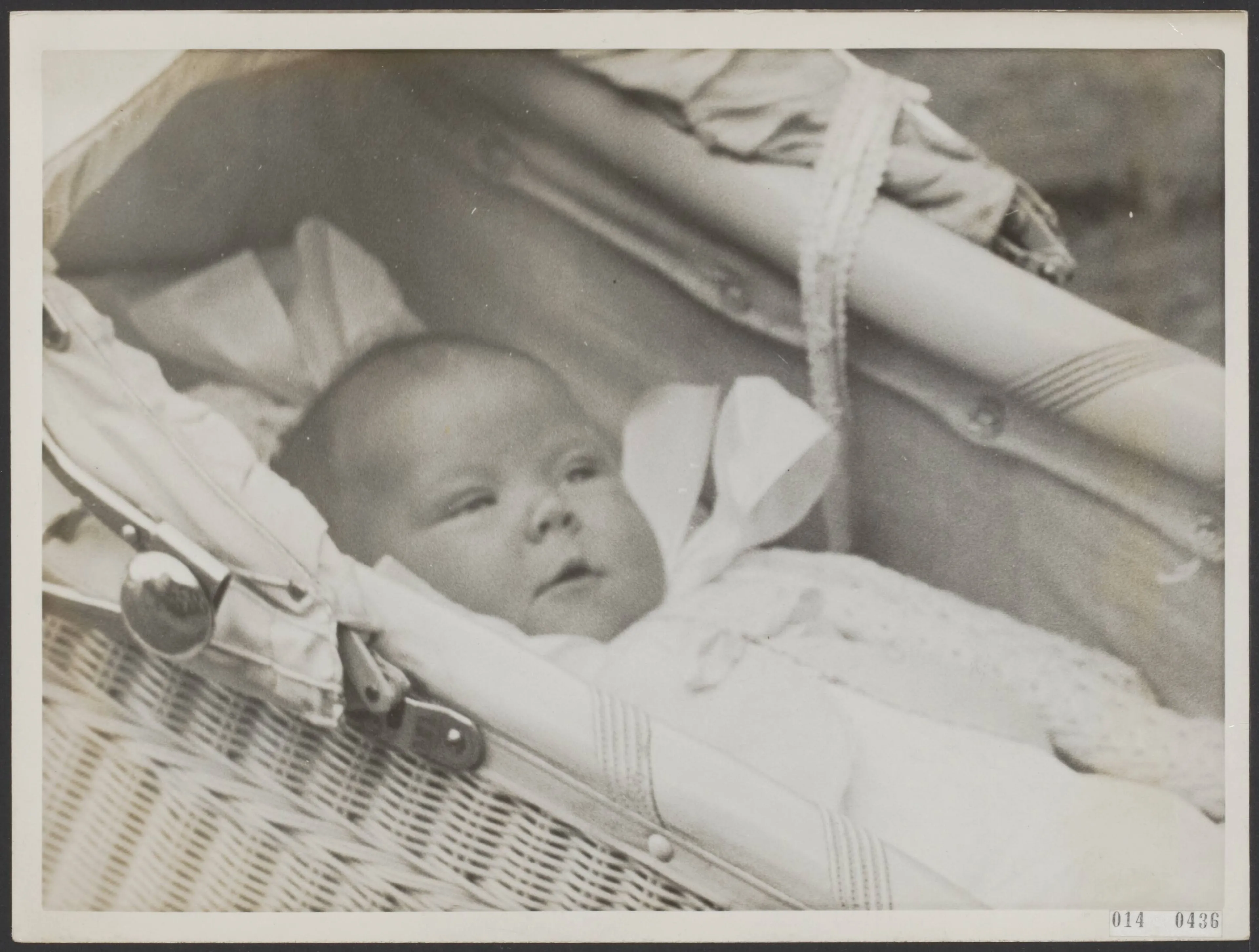 Prinses Beatrix als baby.