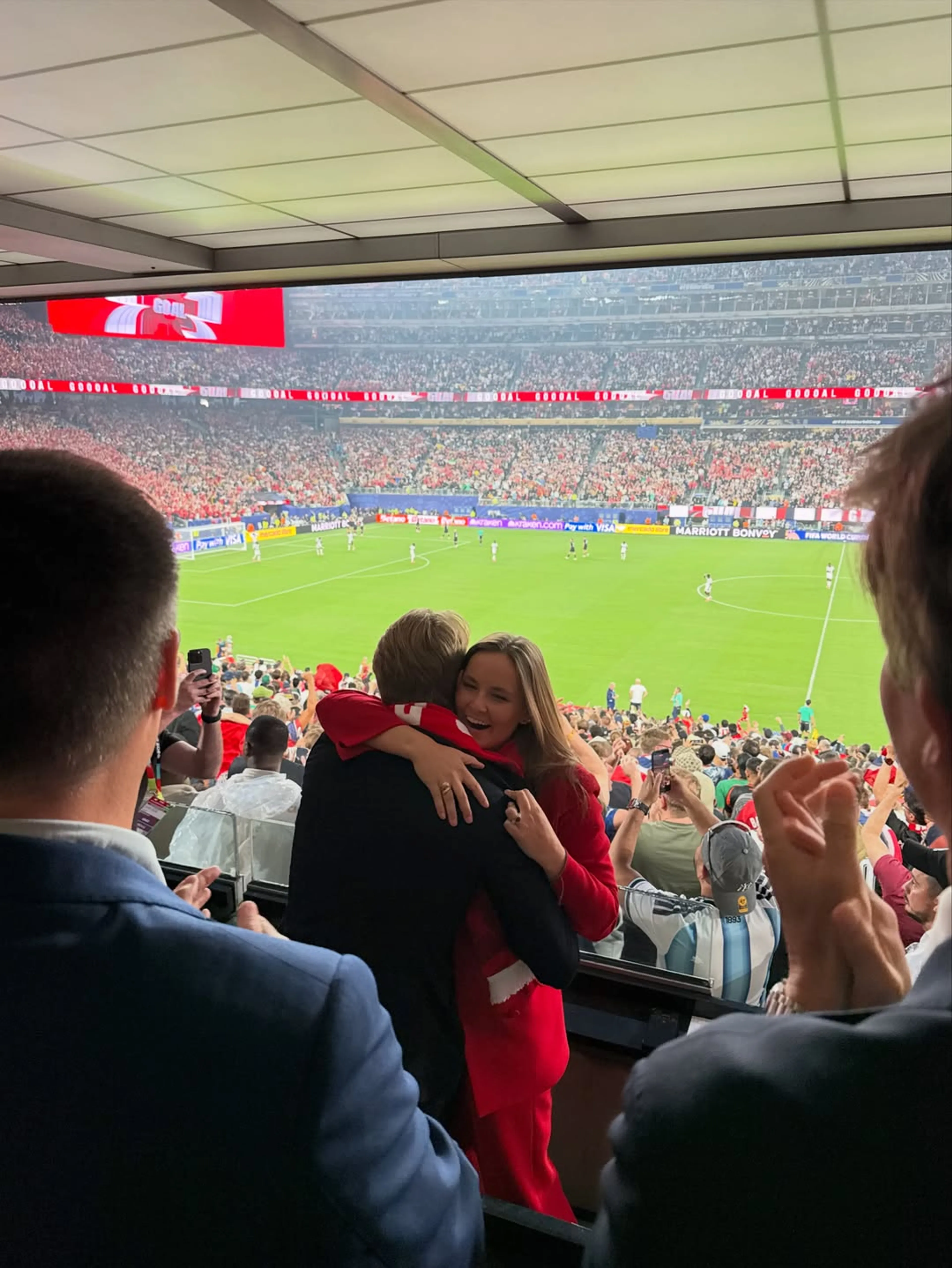 Goaaaallll!