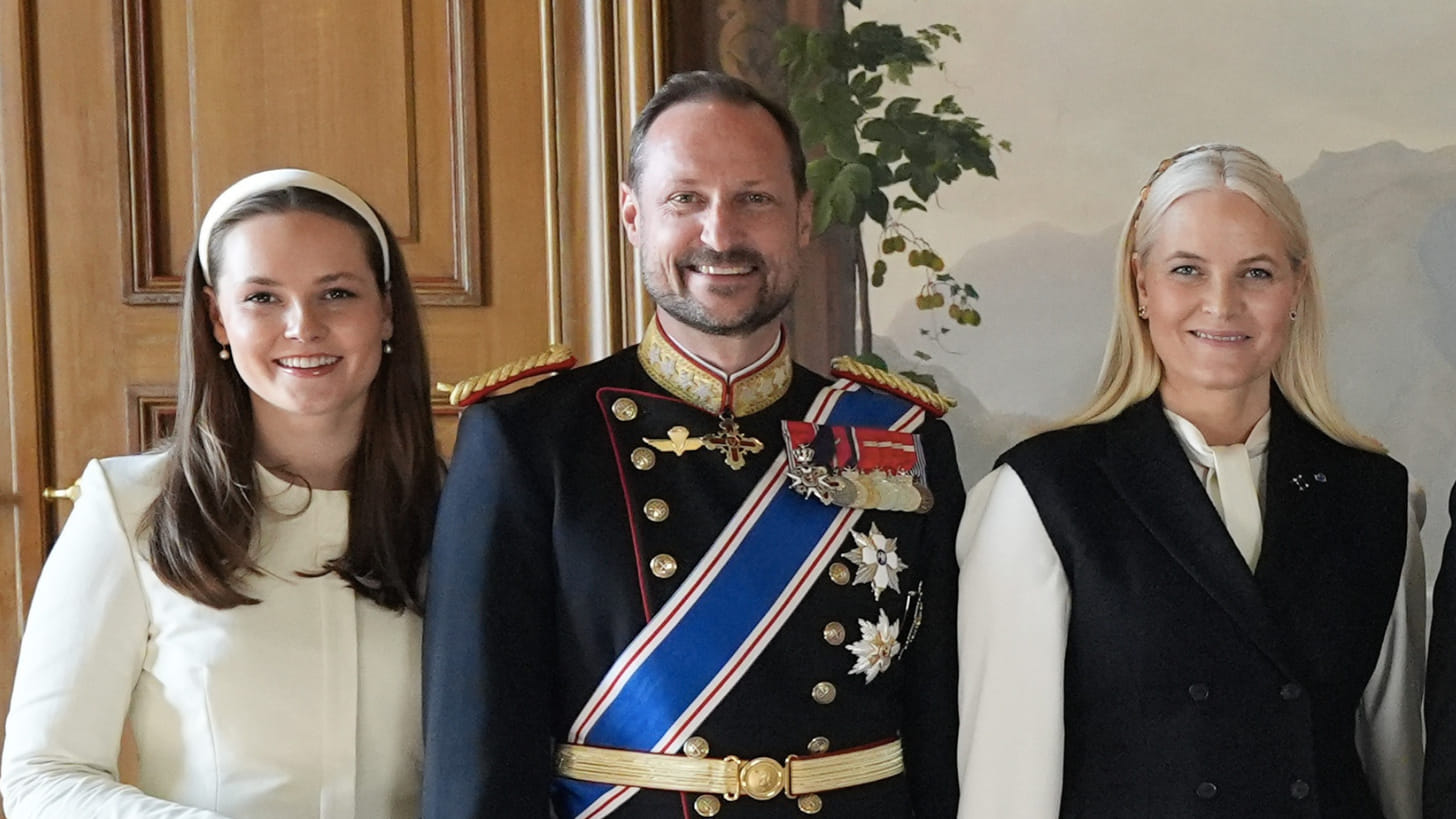 Historisch moment in Noorwegen: prinses Ingrid Alexandra maakt debuut tijdens staatsbezoek