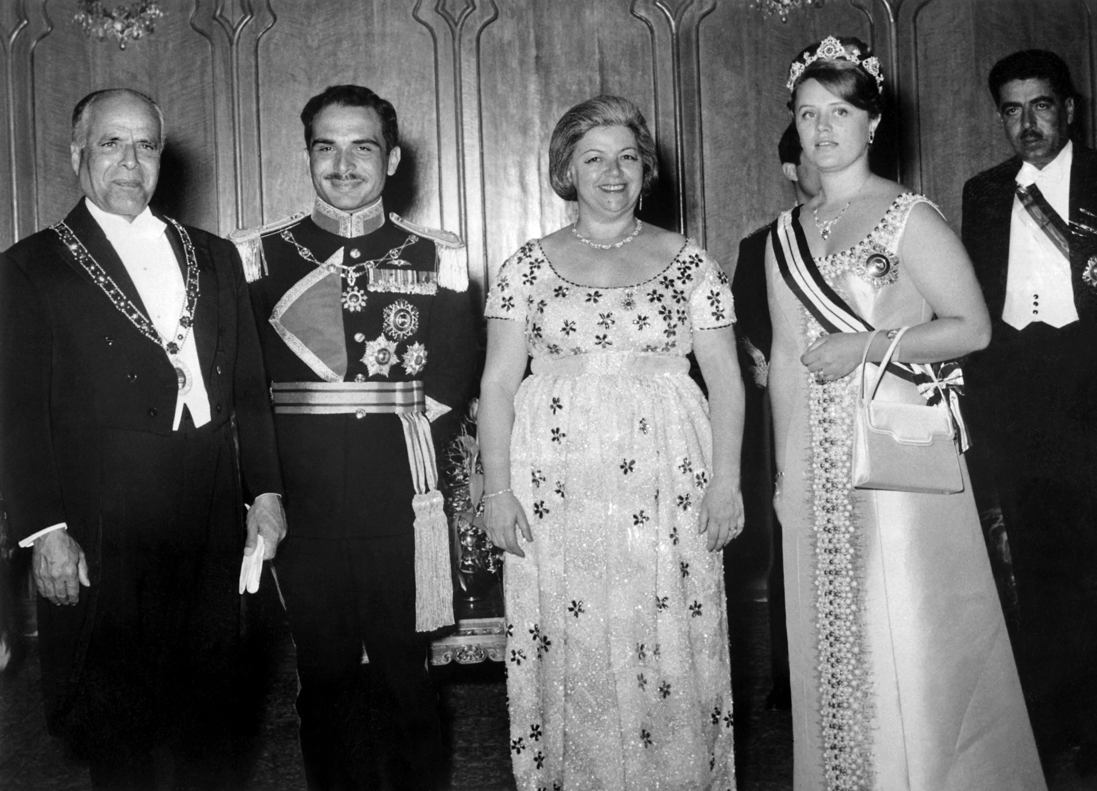 Koning Hussein en prinses Muna (1965).