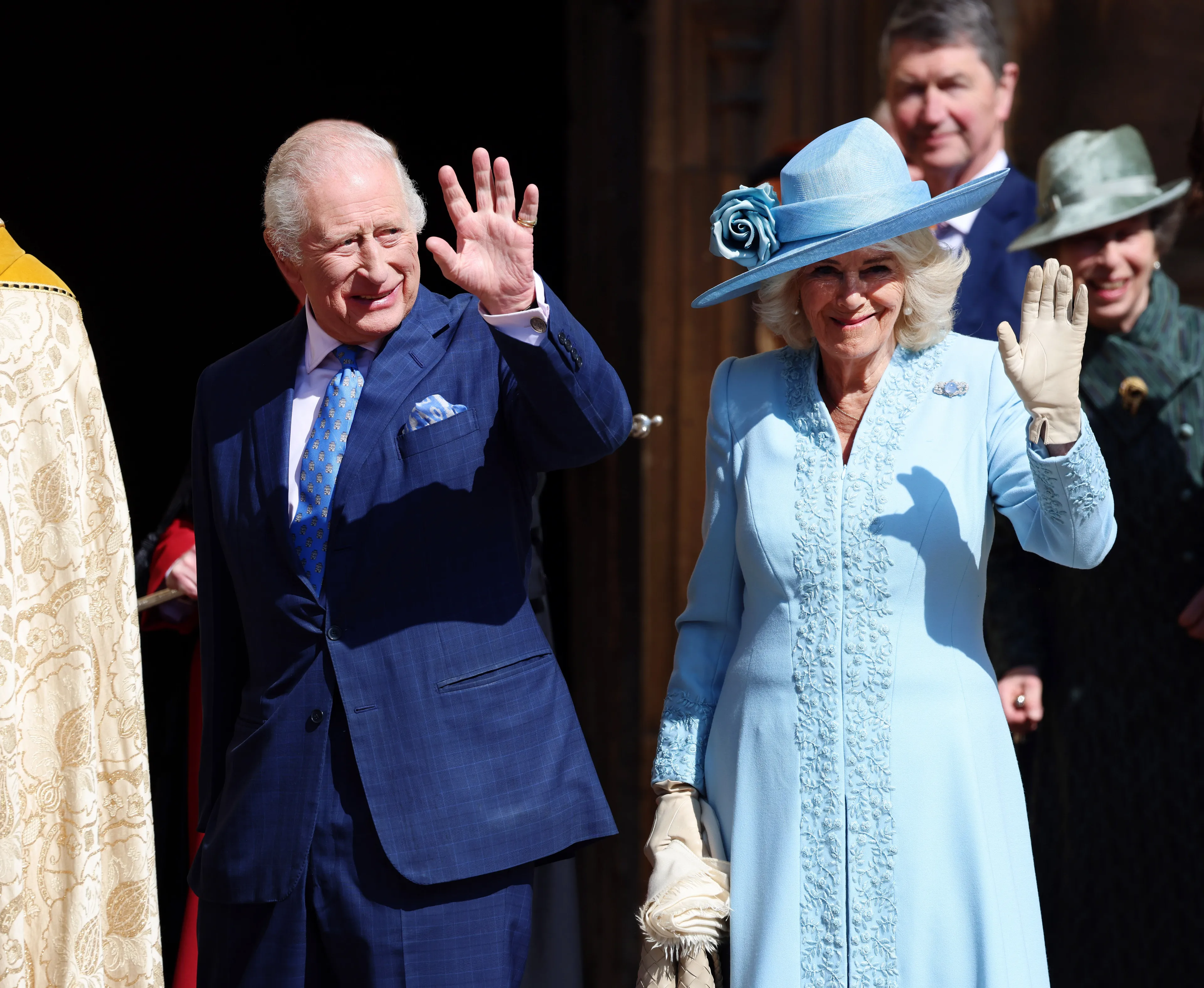 Koning Charles en koningin-gemalin Camilla vorig jaar tijdens Pasen (2025).