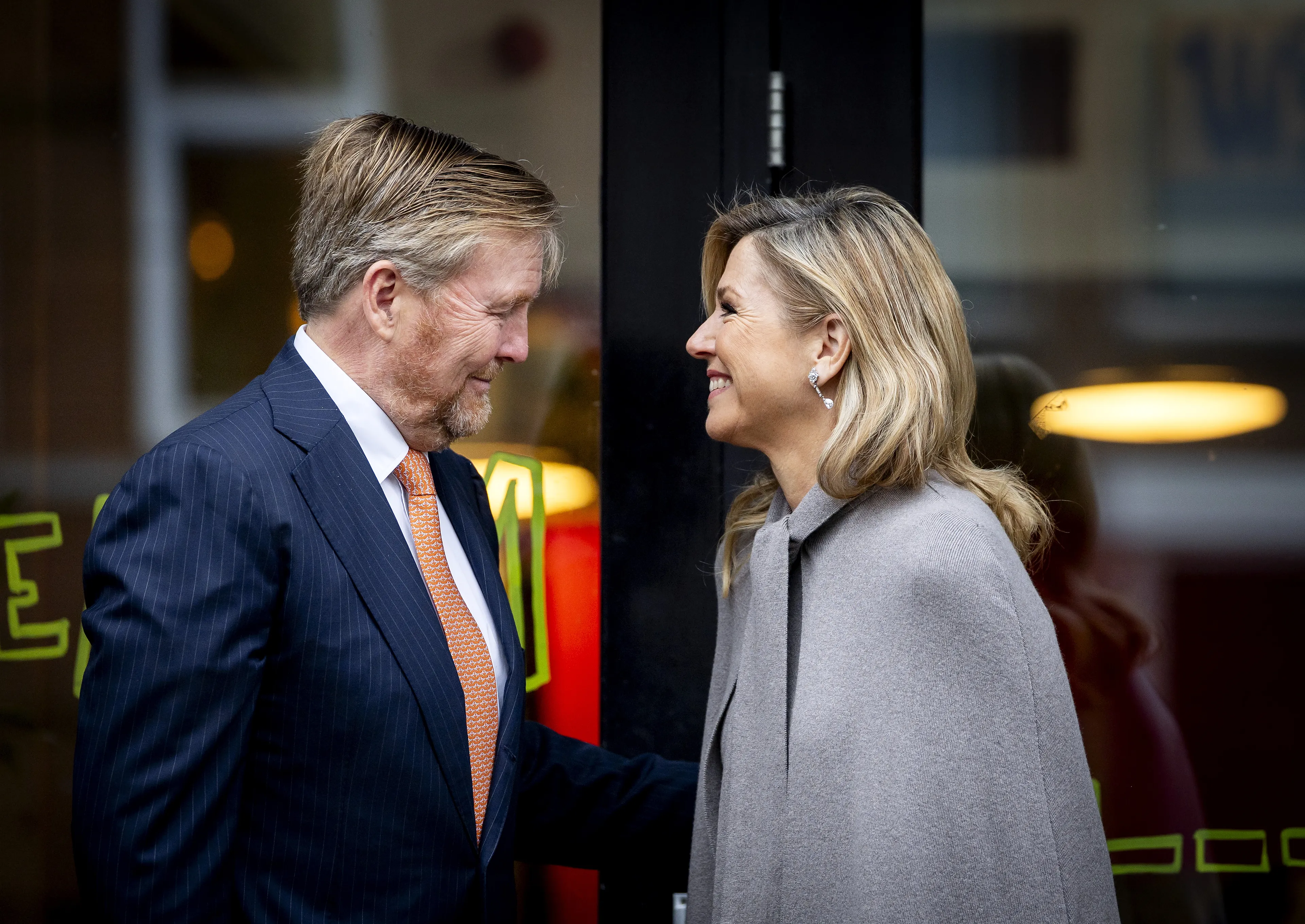 Koning Willem-Alexander en koningin Máxima zijn vandaag 24 jaar getrouwd.
