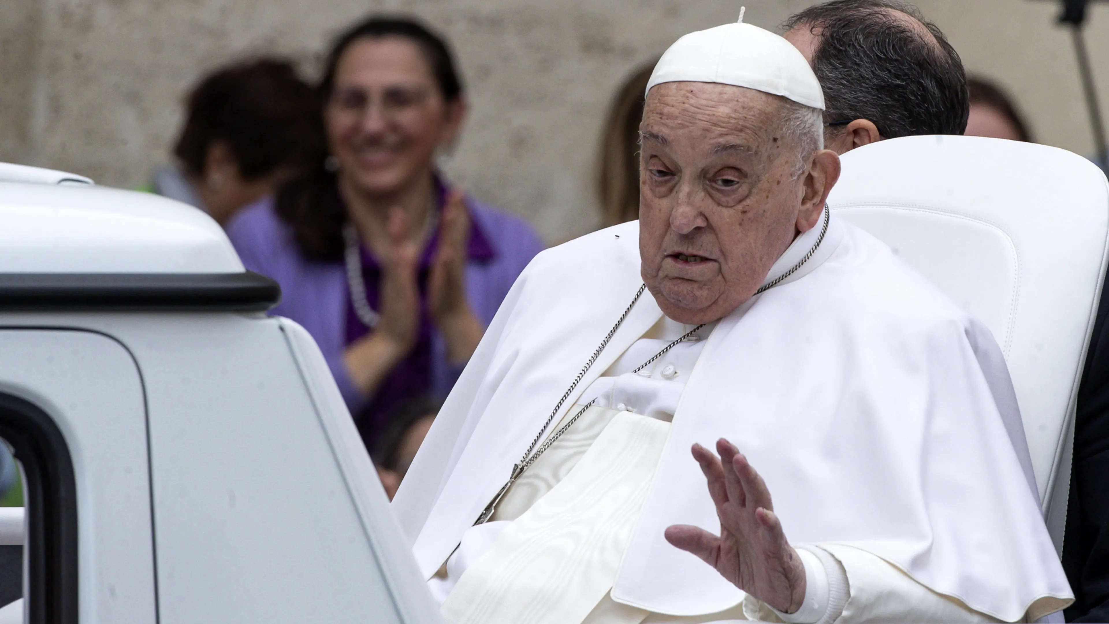 Paus Franciscus (88) overleden: koningspaar "diep getroffen" door zijn dood