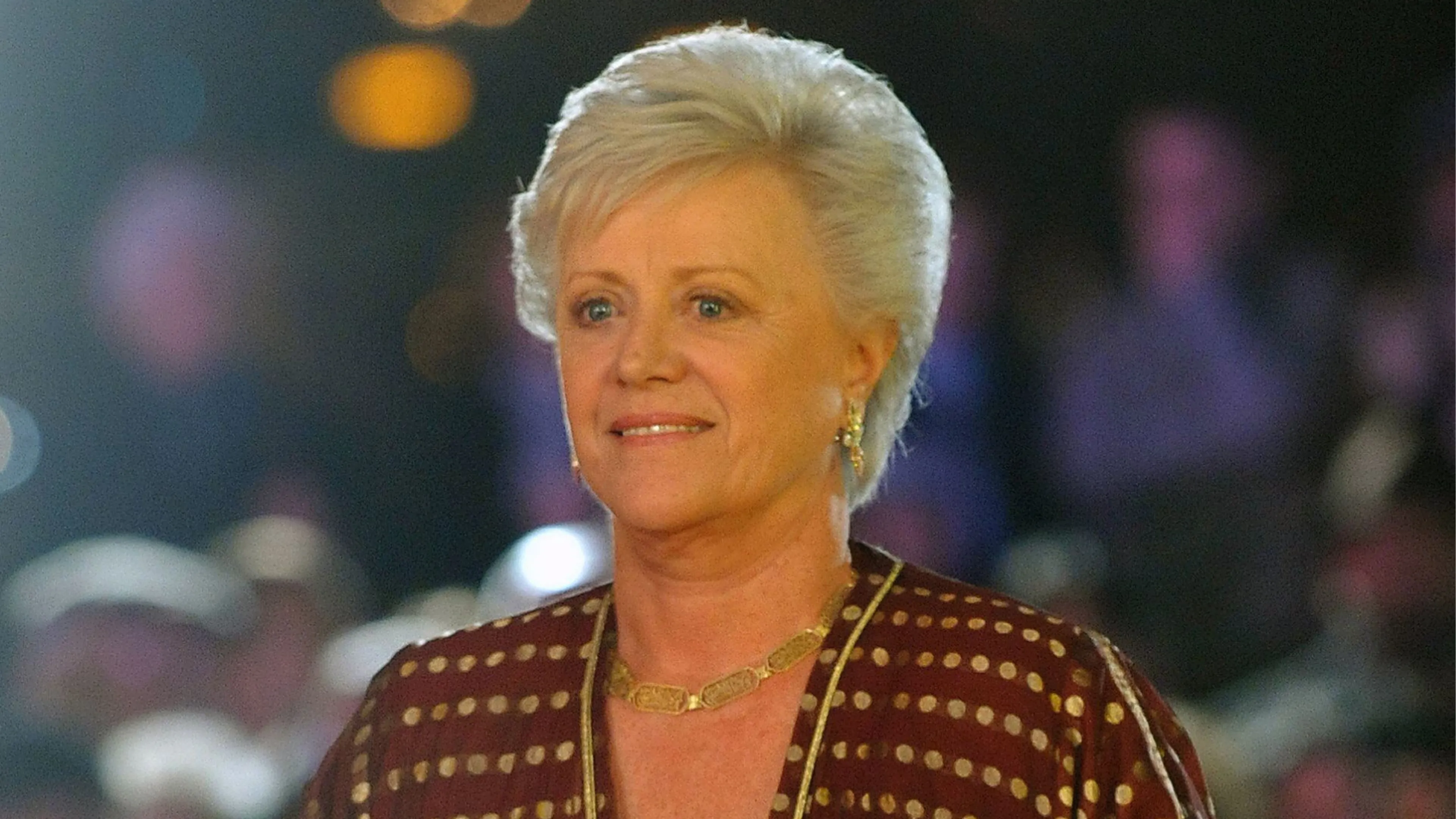 Wie is prinses Muna, de moeder van koning Abdullah van Jordanië?