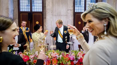 Huwelijksservies en drie gangen: zó ziet het NAVO-top diner met het koningspaar eruit