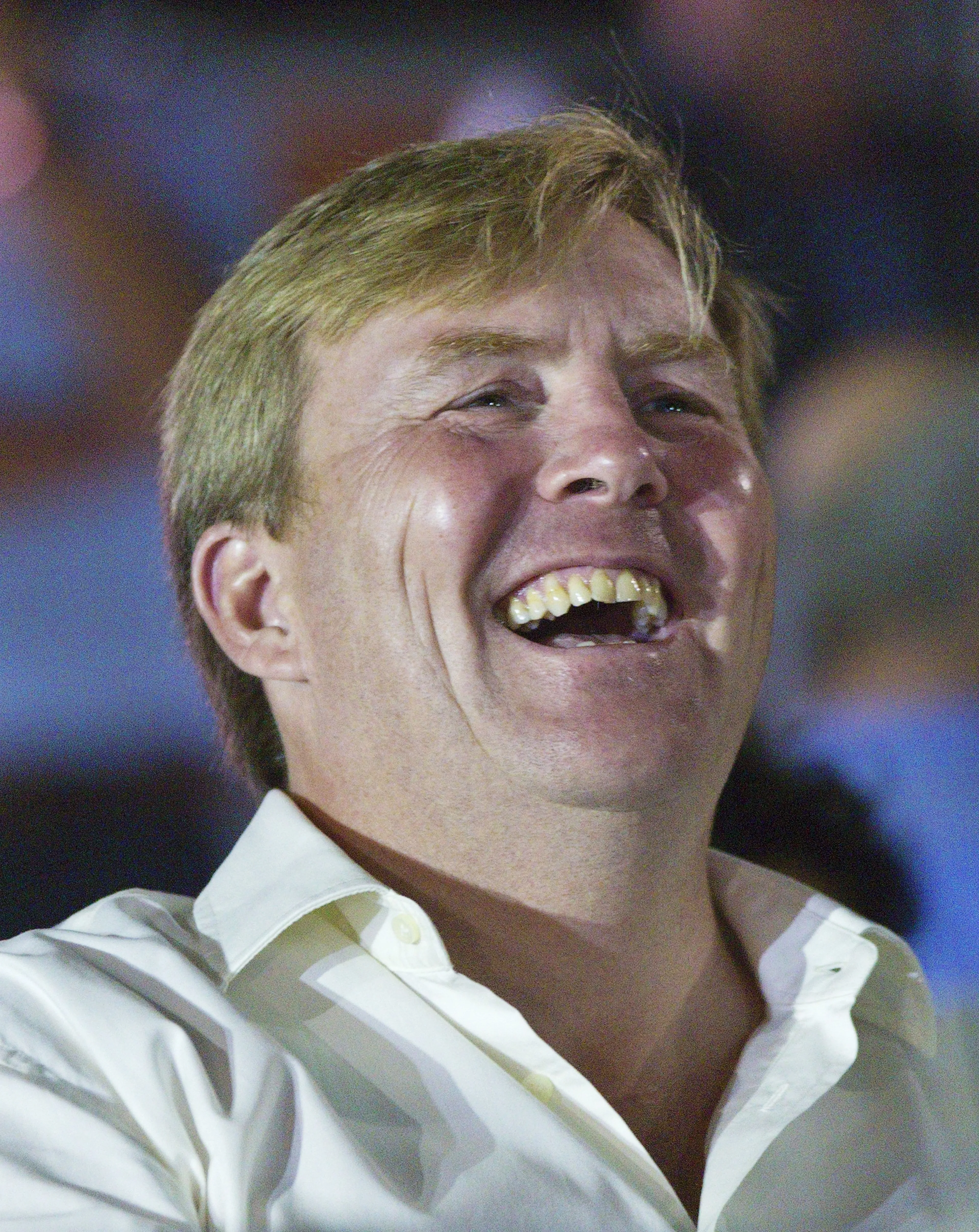 Koning Willem-Alexander tijdens een feestavond.