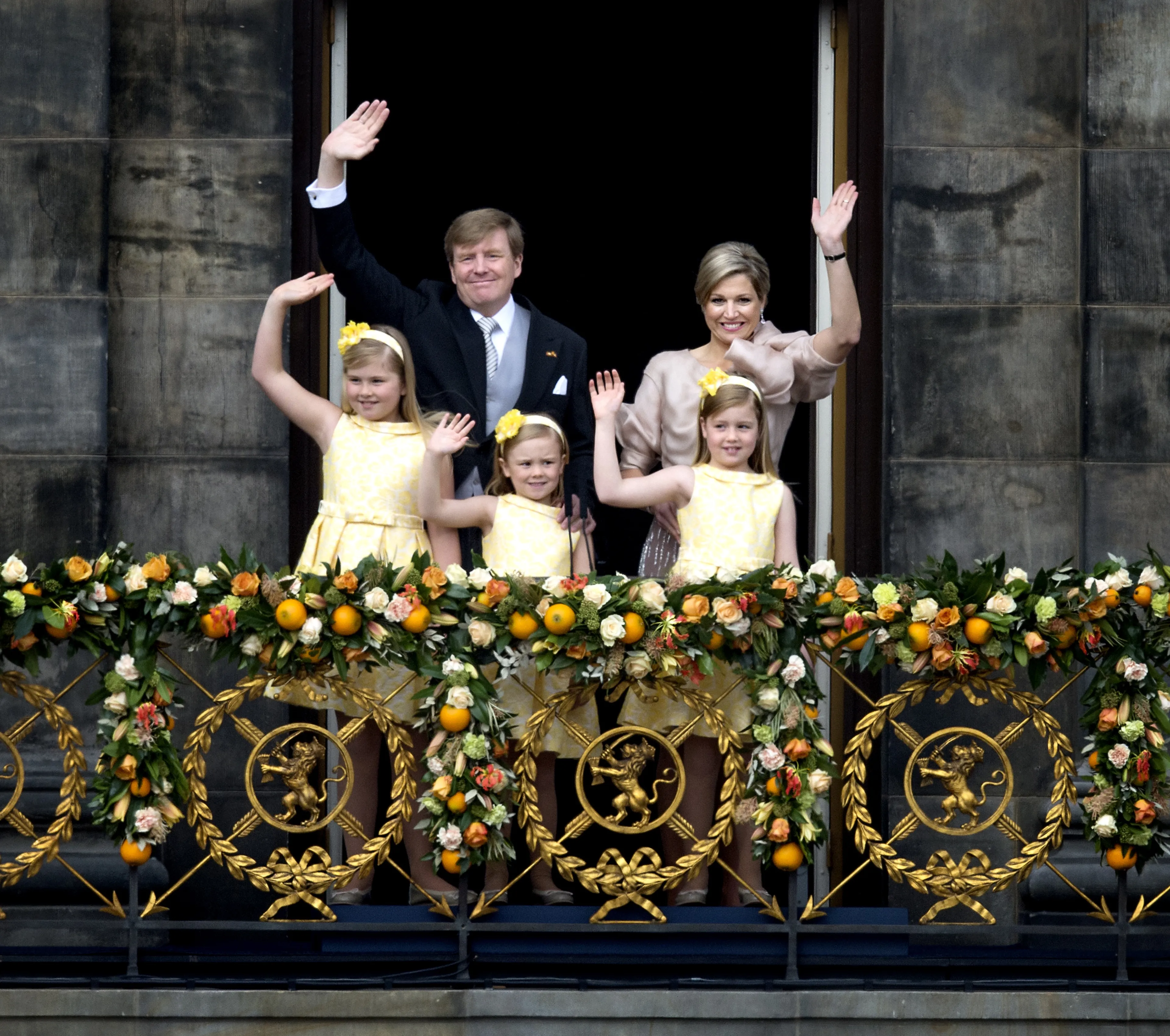 De balkonscene tijdens de troonswisseling (2013).