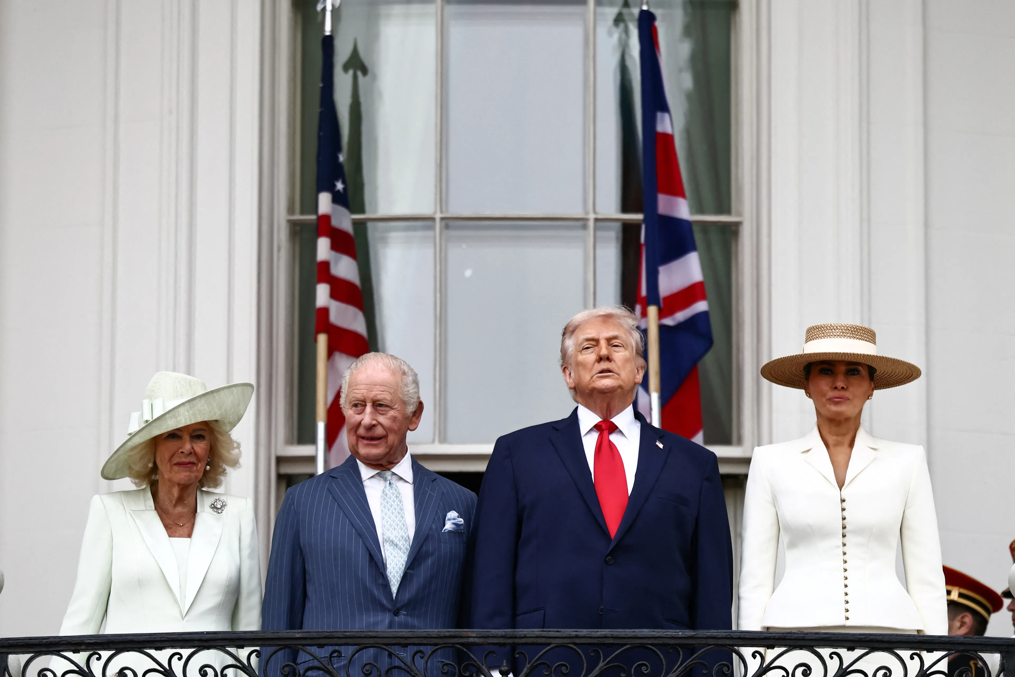 V.l.n.r. koningin Camilla, koning Charles, president Trump, Melania Trump.