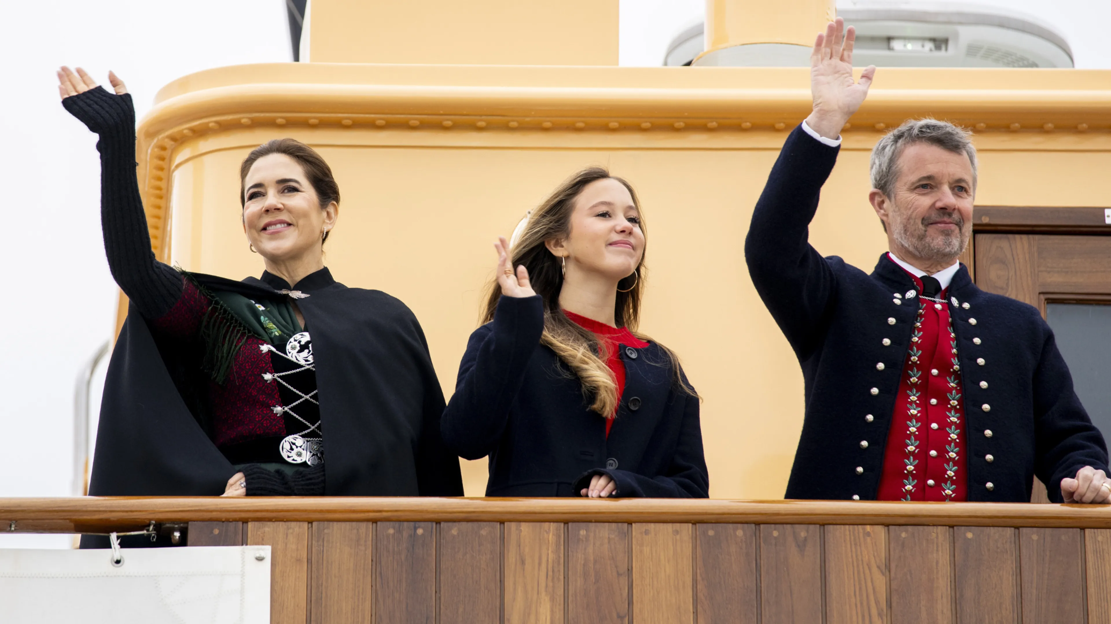Frederik en Mary nemen jongste dochter Josephine mee naar de Faeröer
