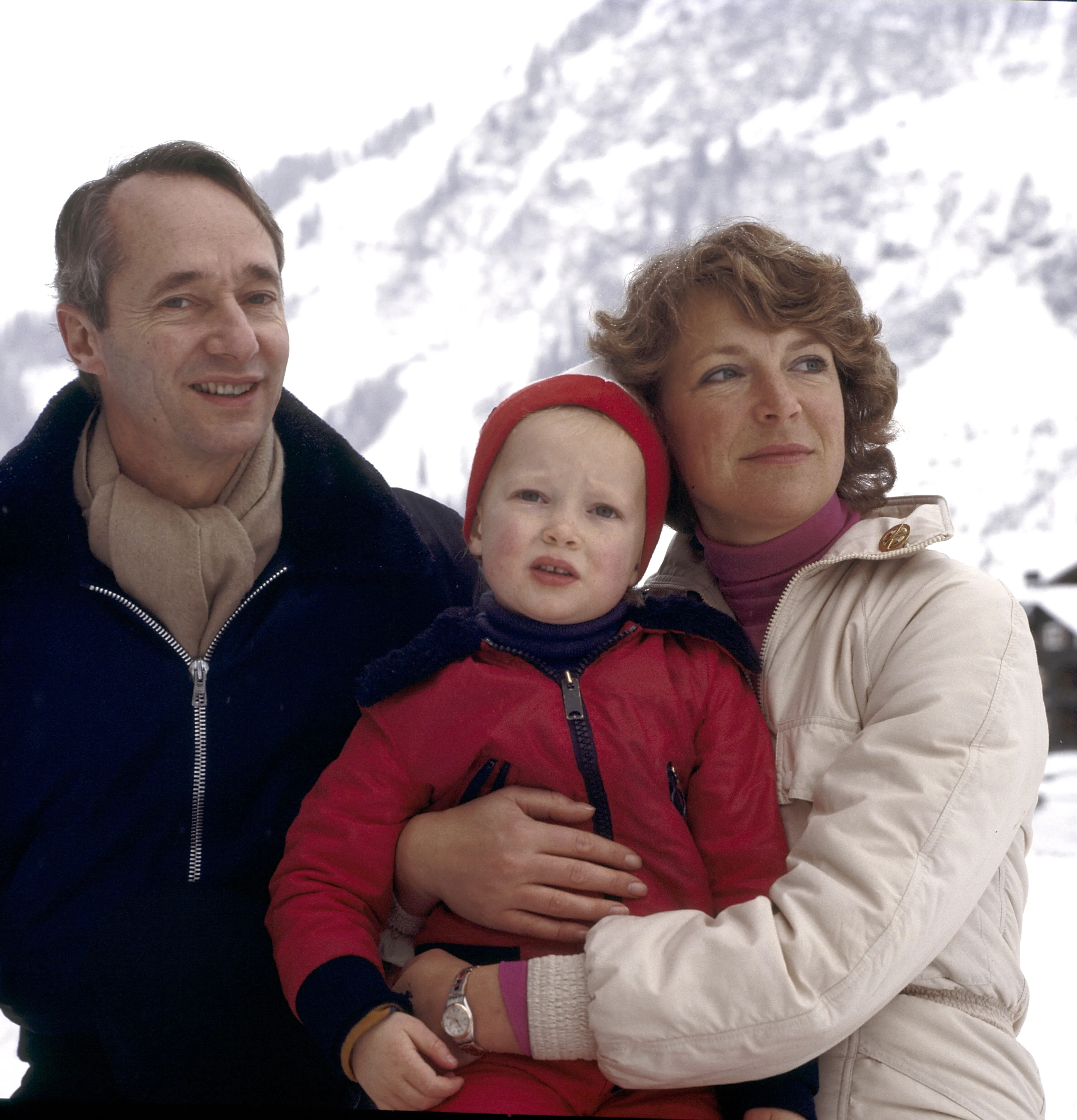 Irene met dochter Maria Carolina op wintersportvakantie in Lech.