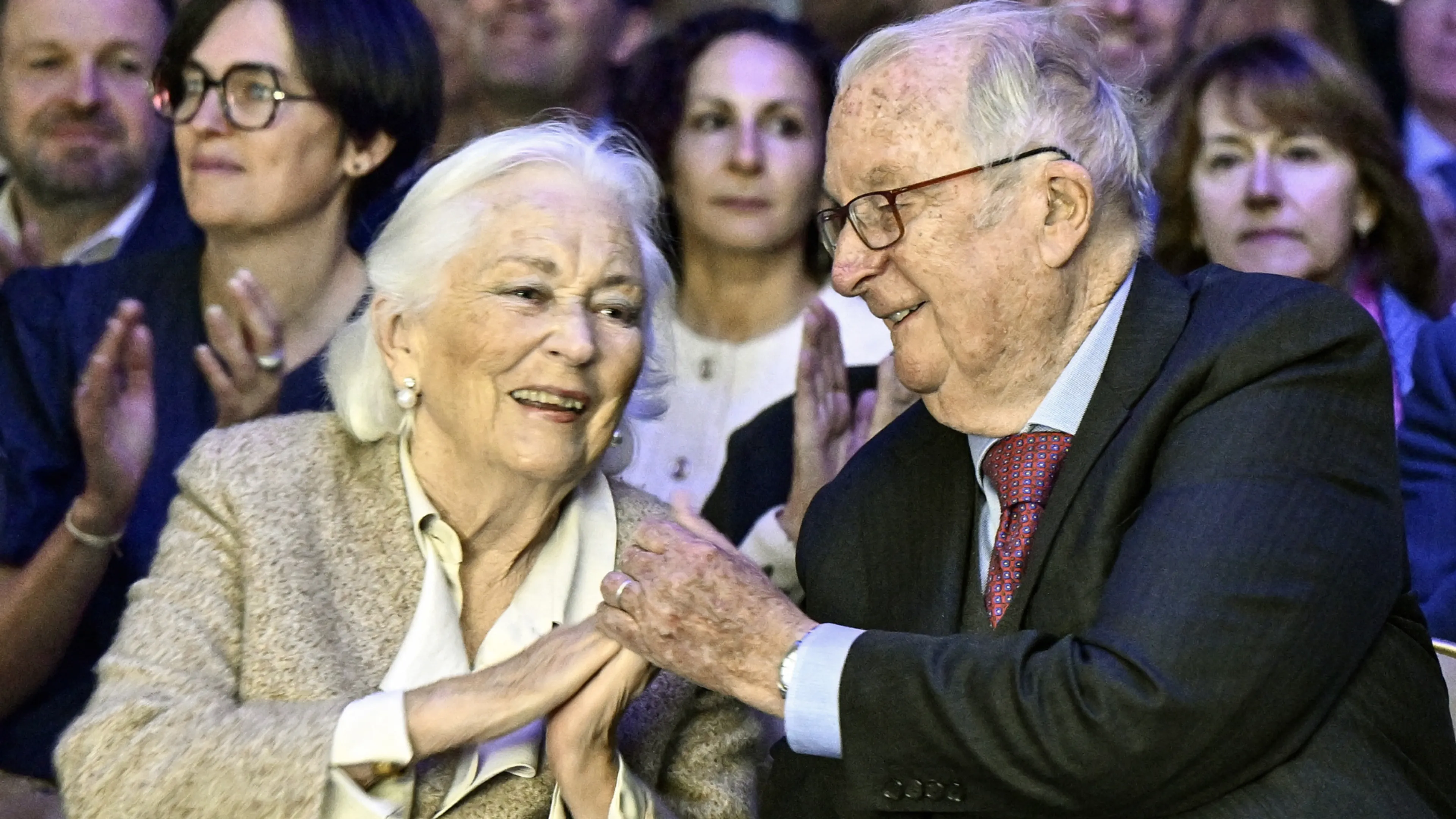 Waarom waren koning Albert en koningin Paola niet op de Belgische Koningsdag?