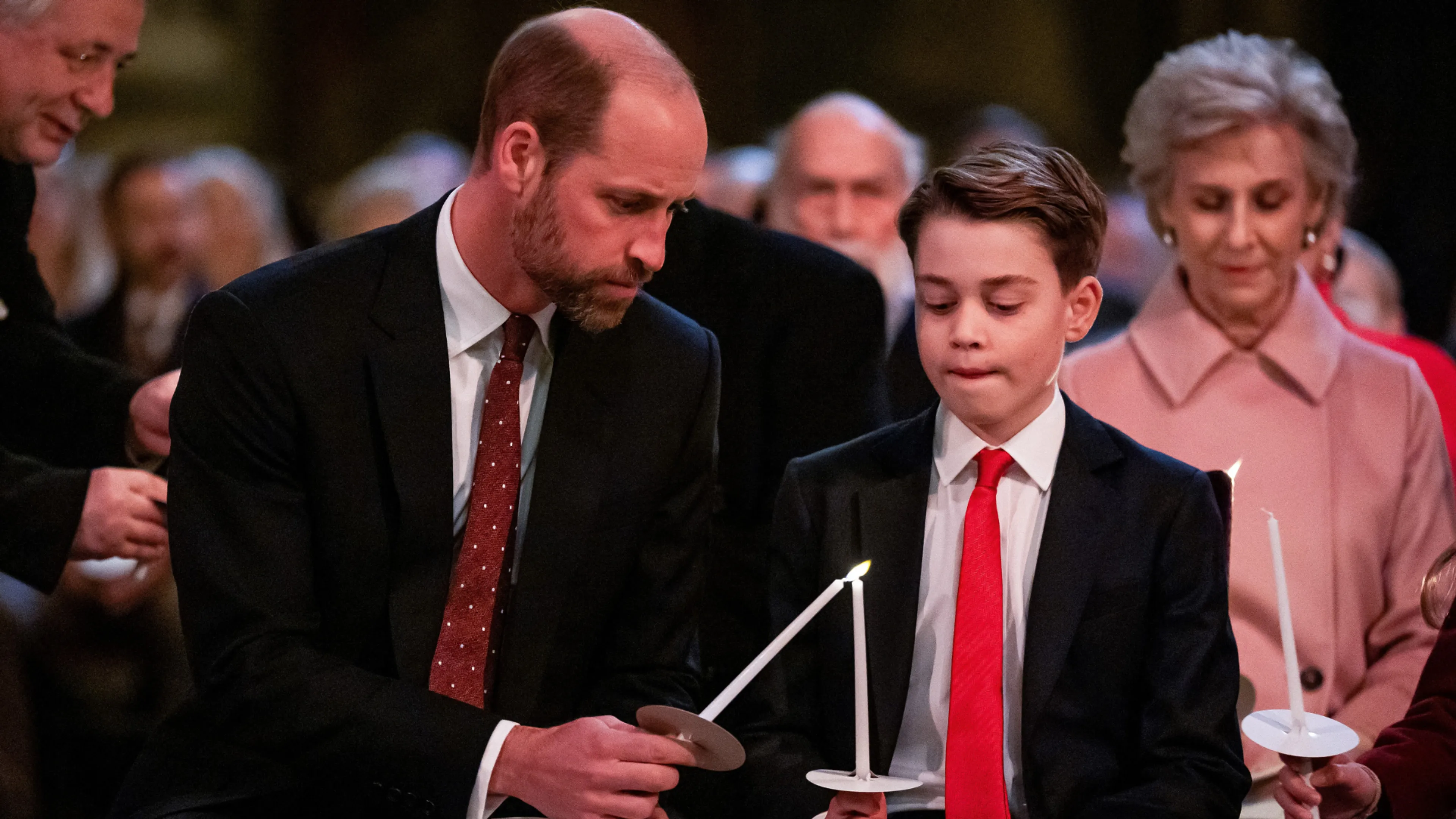 Prins George treedt in de voetsporen van zijn overleden grootmoeder, prinses Diana