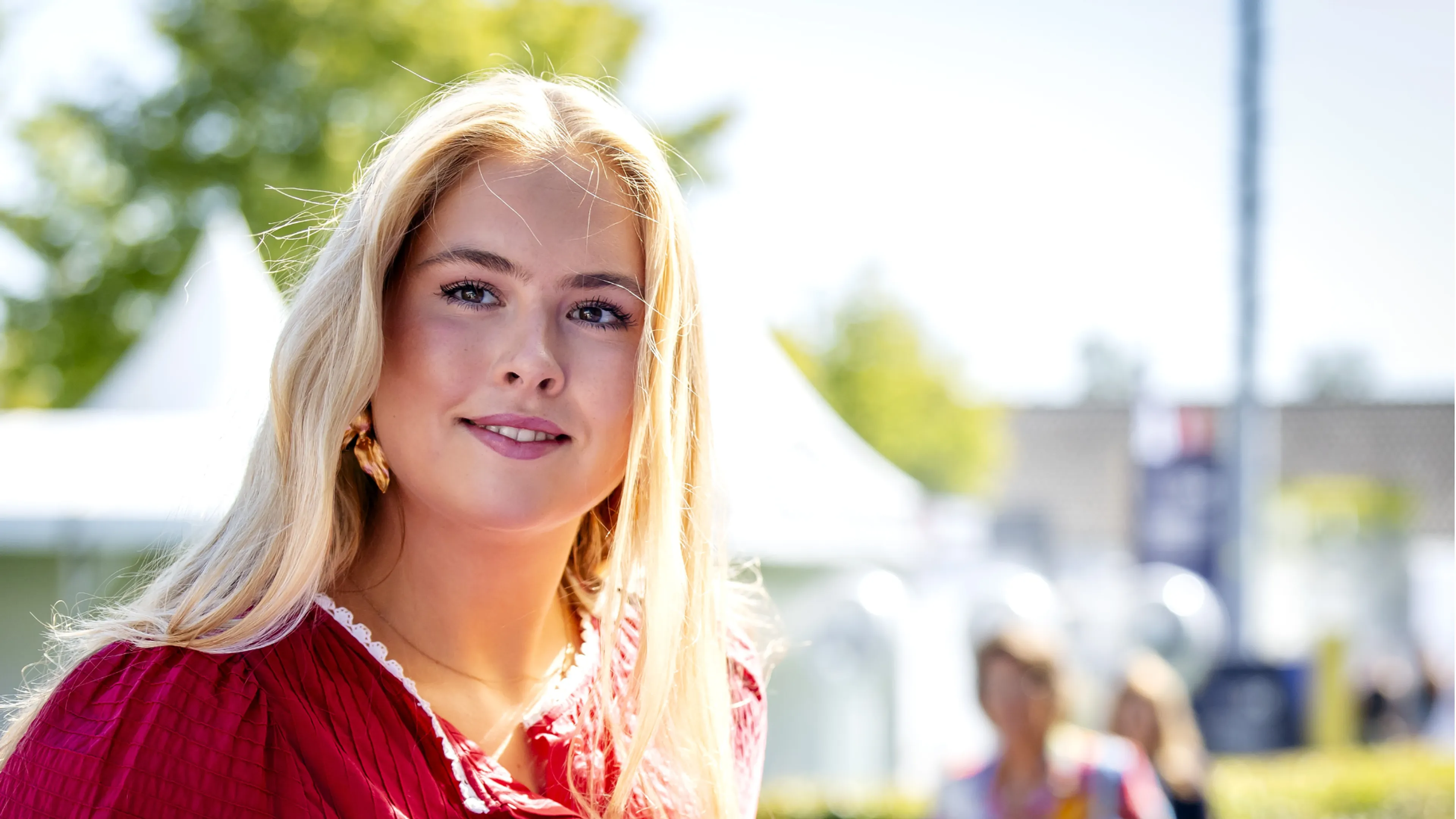 Prinses Amalia verschijnt in nieuwe outfit bij de FEI Wereldruiterspelen