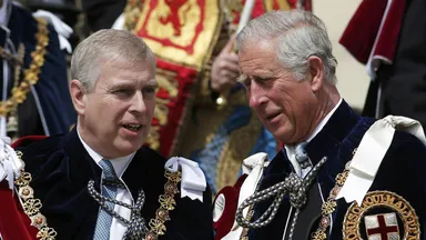 Buckingham Palace: prins Andrew is binnenkort geen prins meer