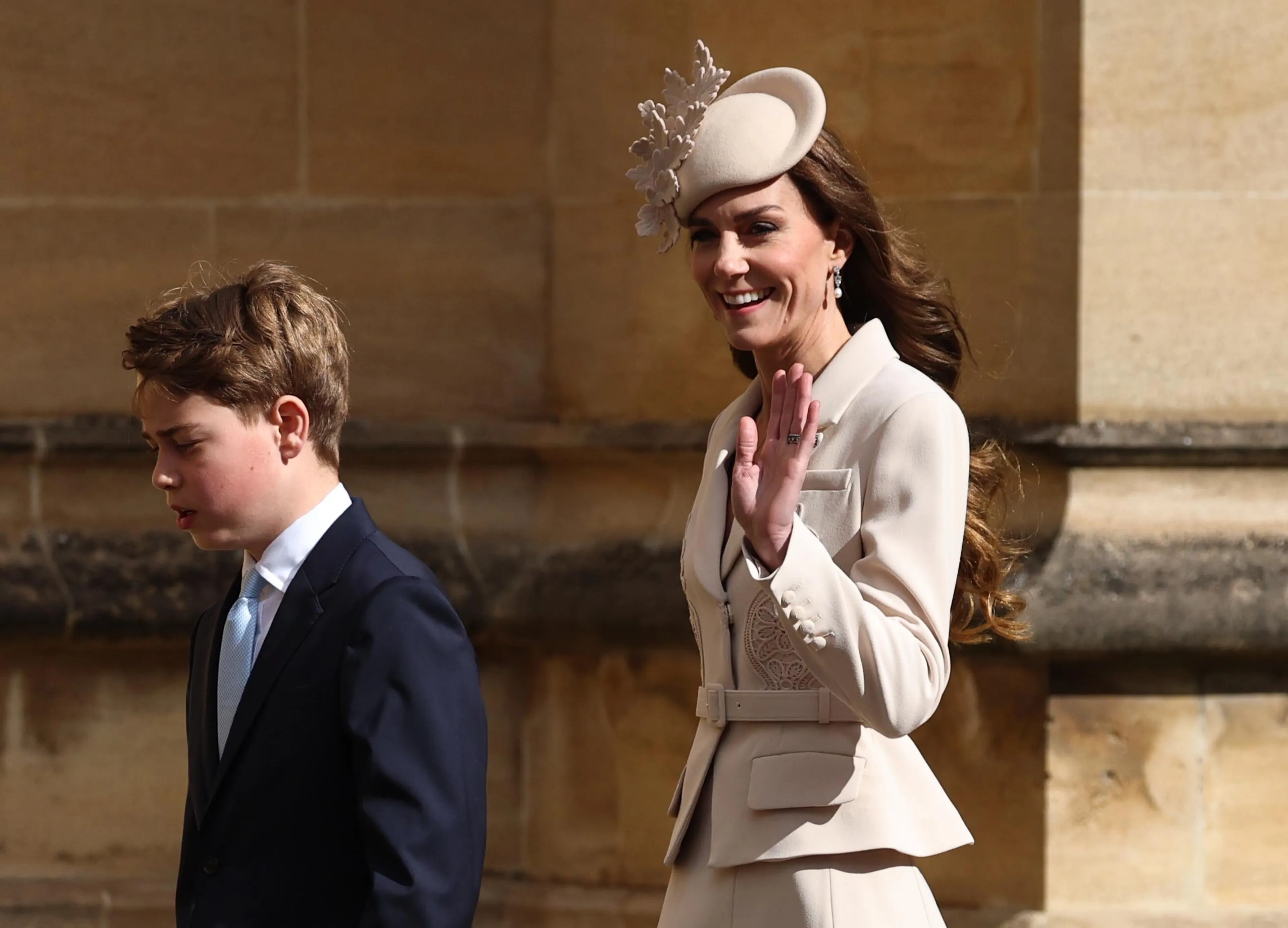 Catherine, de prinses van Wales neemt oudste zoon George mee op werkbezoek