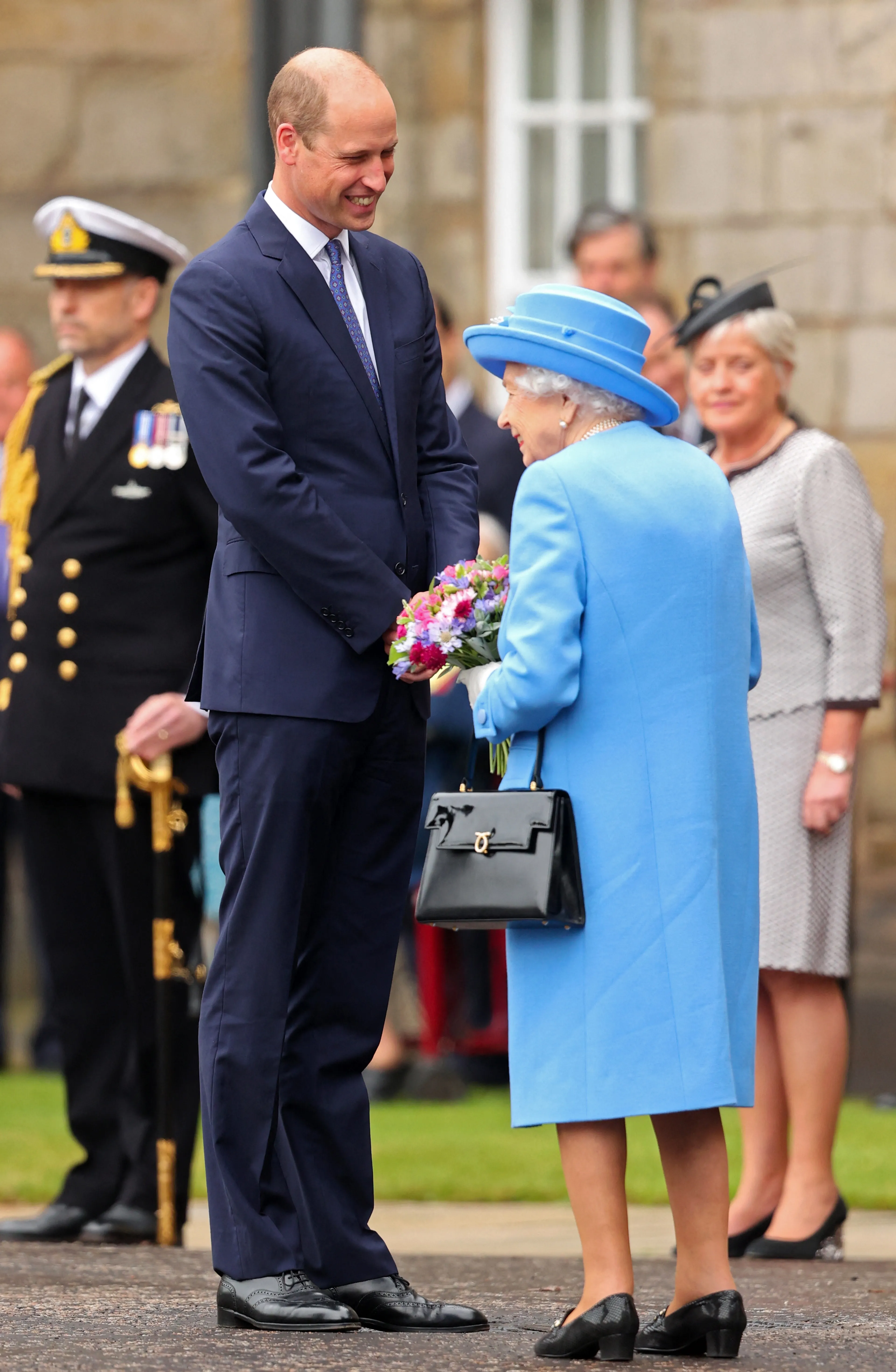Prins William met zijn grootmoeder (2021).