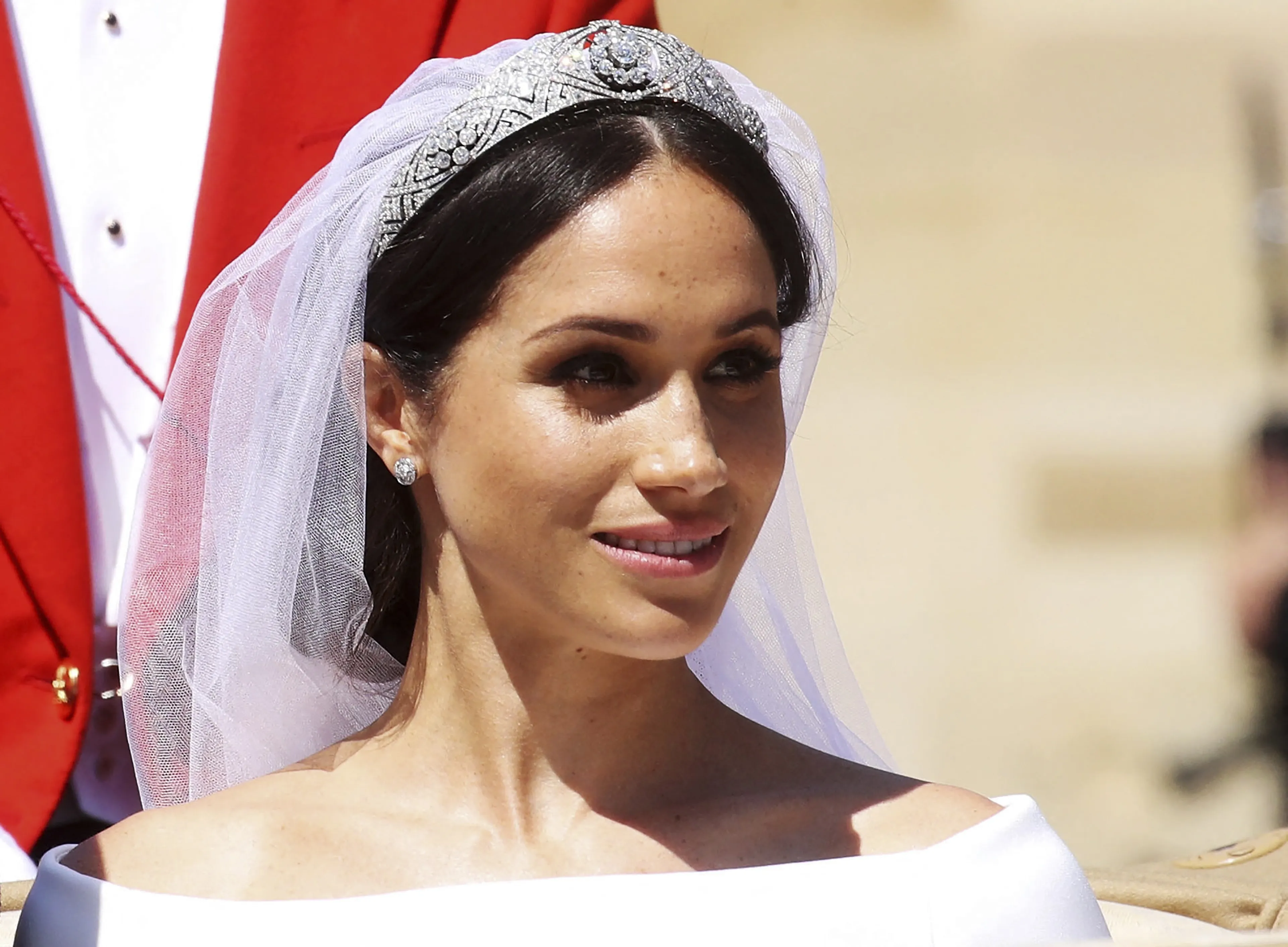 Het verhaal achter het huwelijksdiadeem van hertogin Meghan