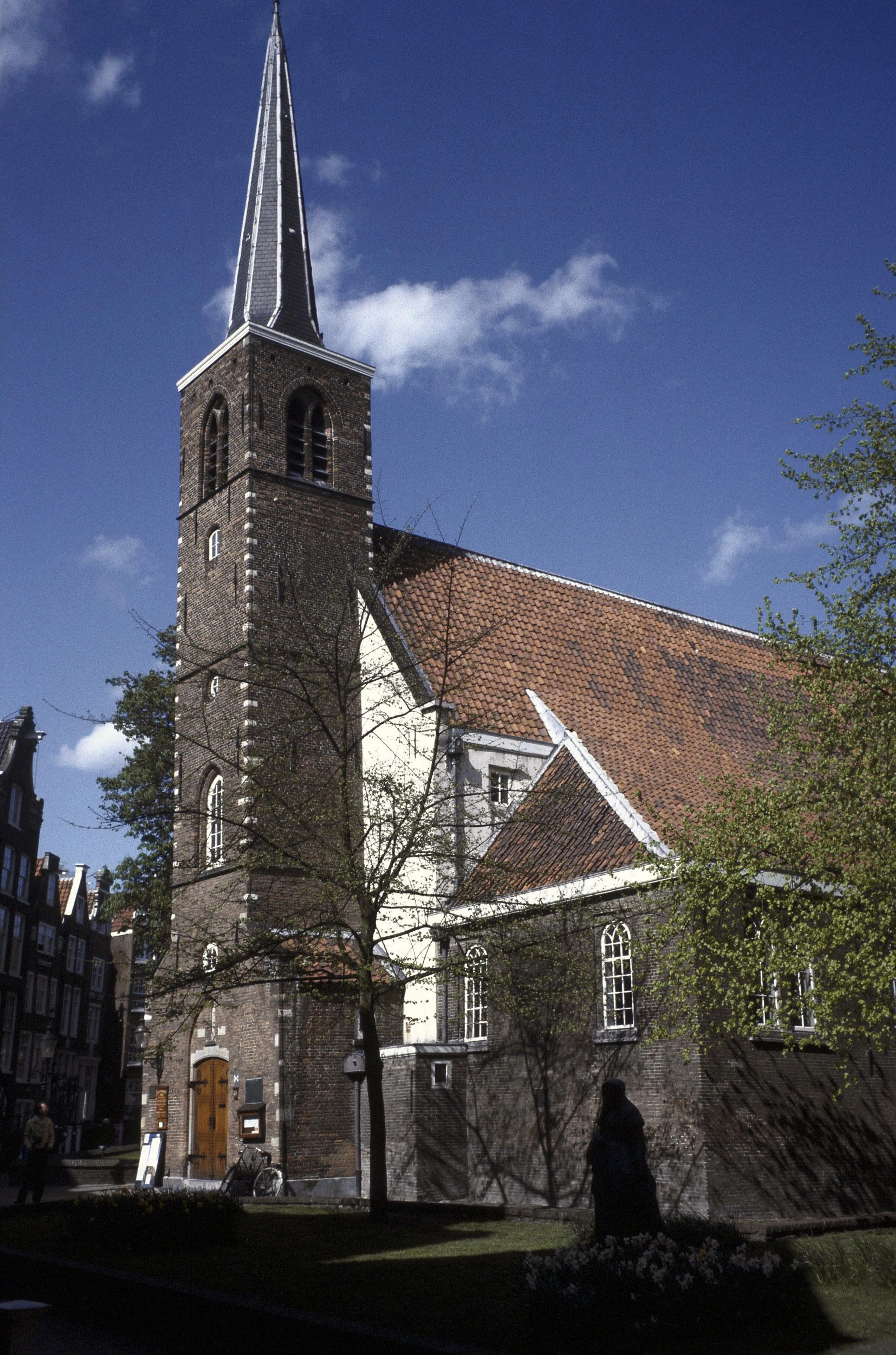 De Engelse Hervormde Kerk aan de Begijnhof