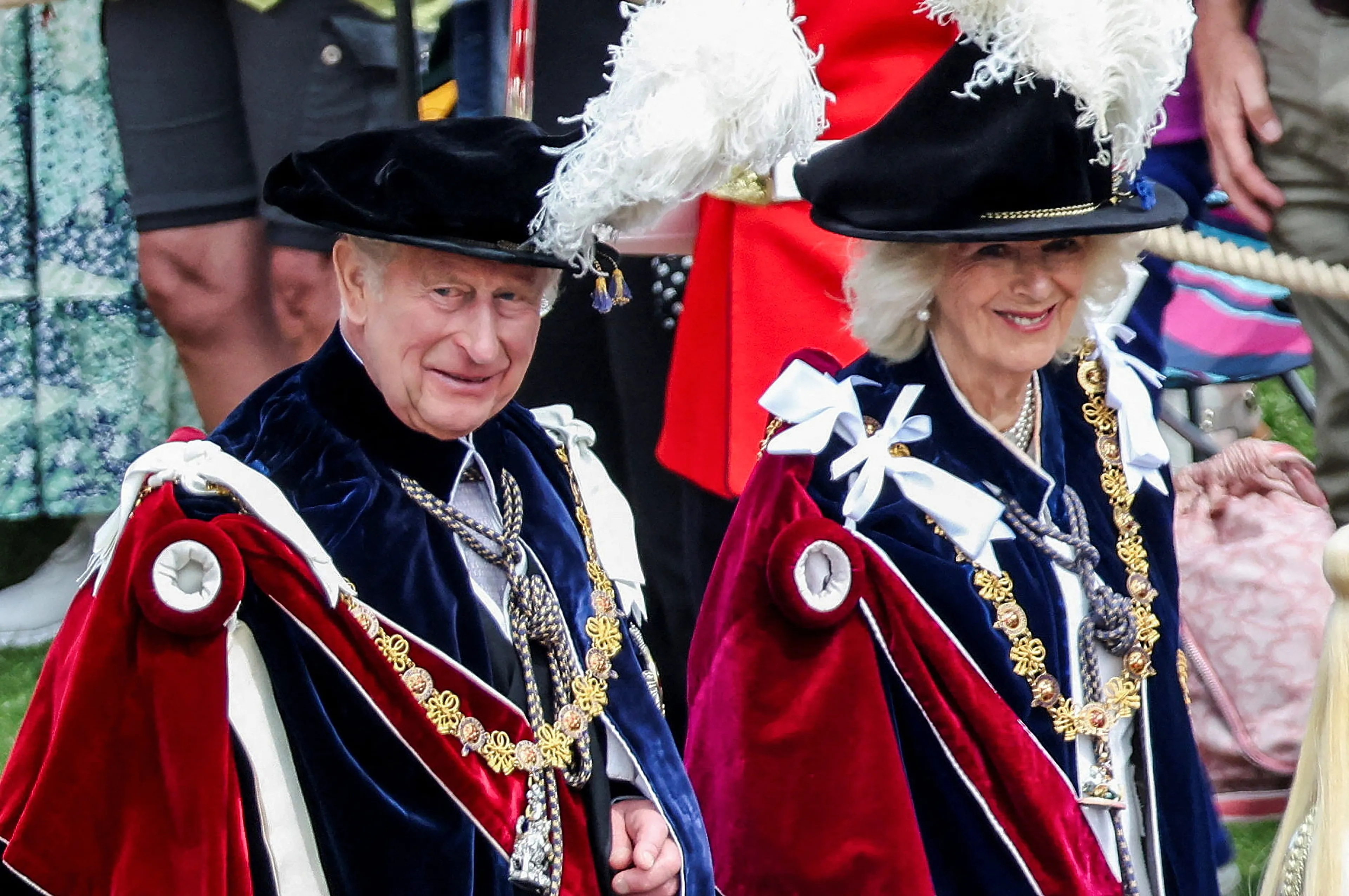 Britse royals maken hun belastingaangifte openbaar- dít staat er allemaal in