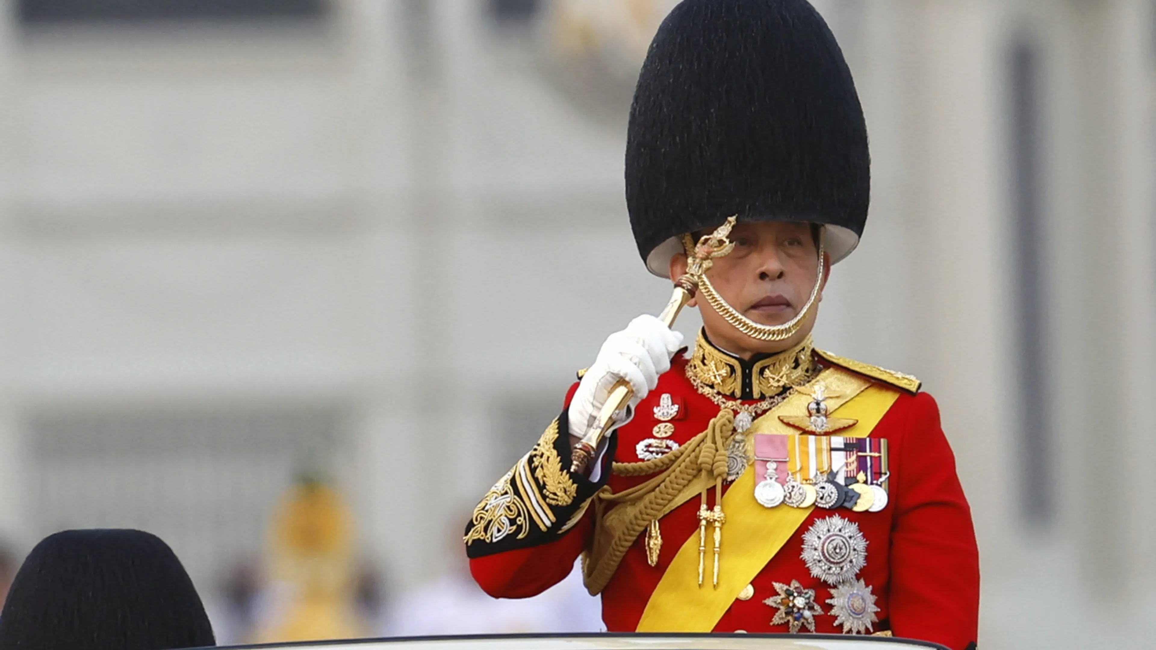 Thaise koning kondigt eerste uitgaande staatsbezoek aan tijdens zijn bewind