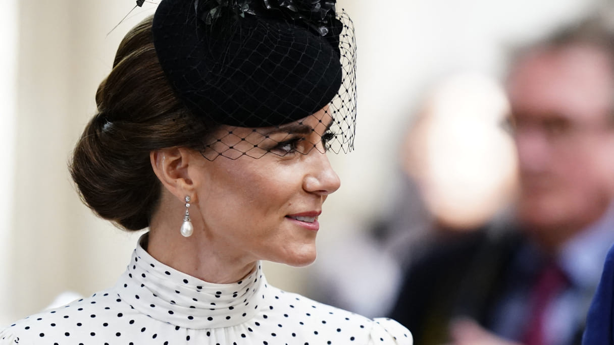 Catherine duikt op in bekende Diana-geïnspireerde look