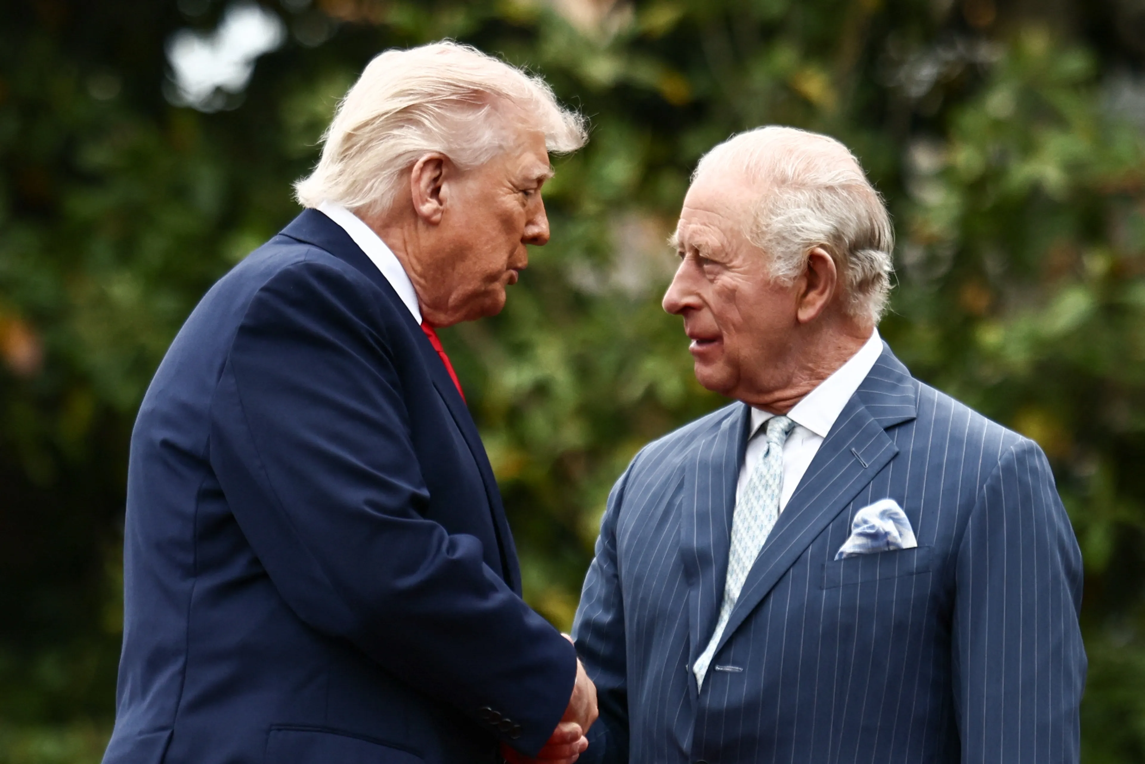 Koning Charles en president Donald Trump.