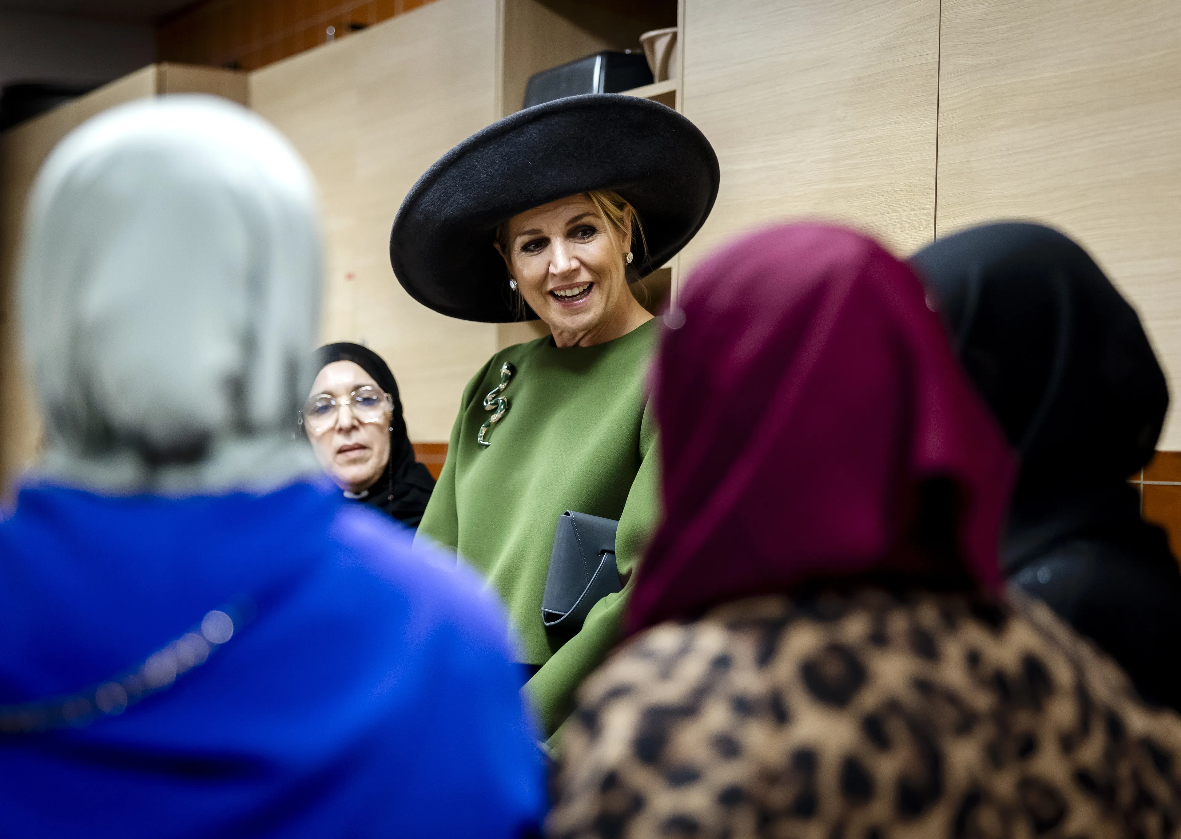 Koningin Máxima geeft als advies: vooral blijven oefenen met de Nederlandse taal.