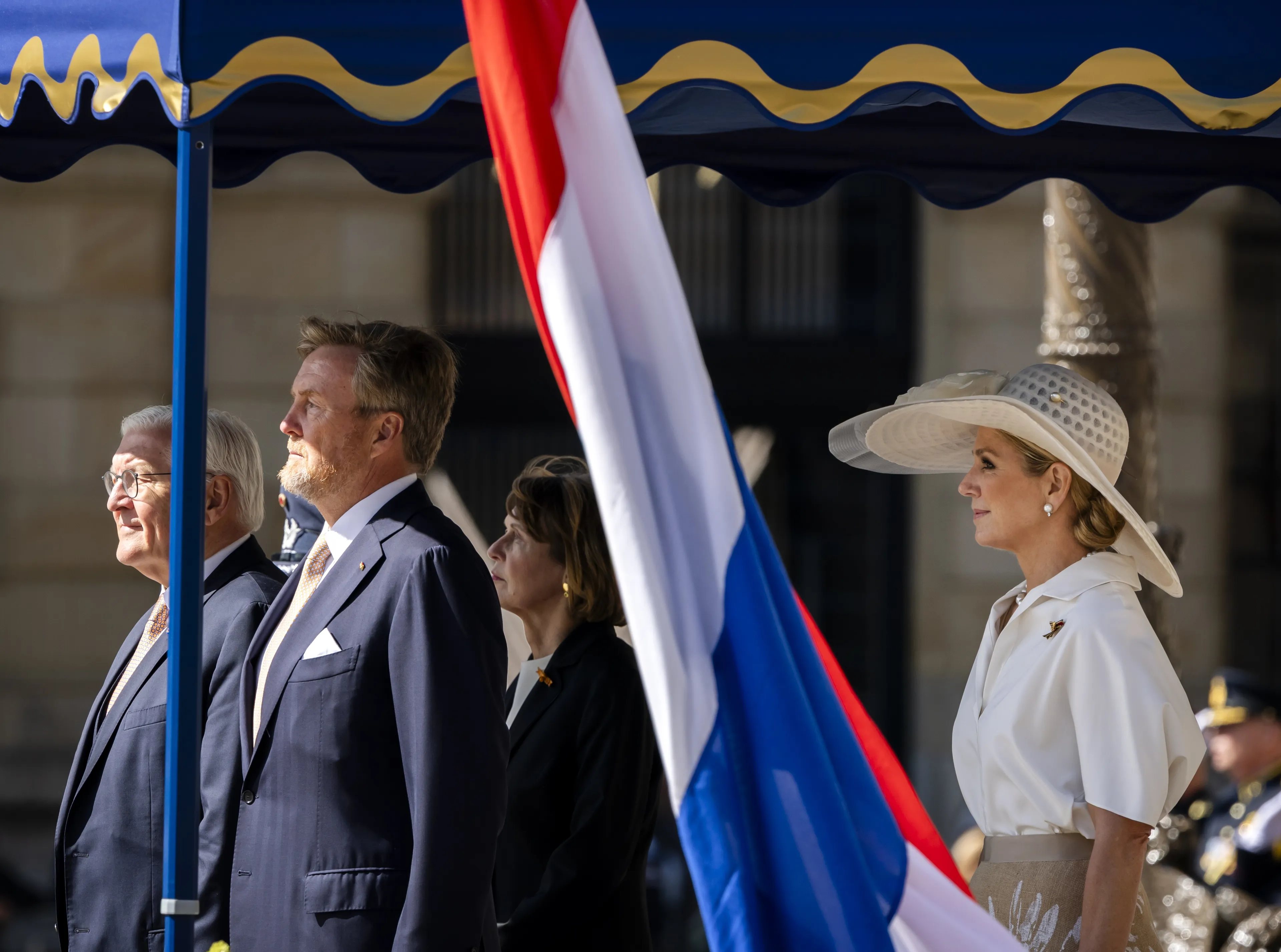 De welkomstceremonie op de Dam.