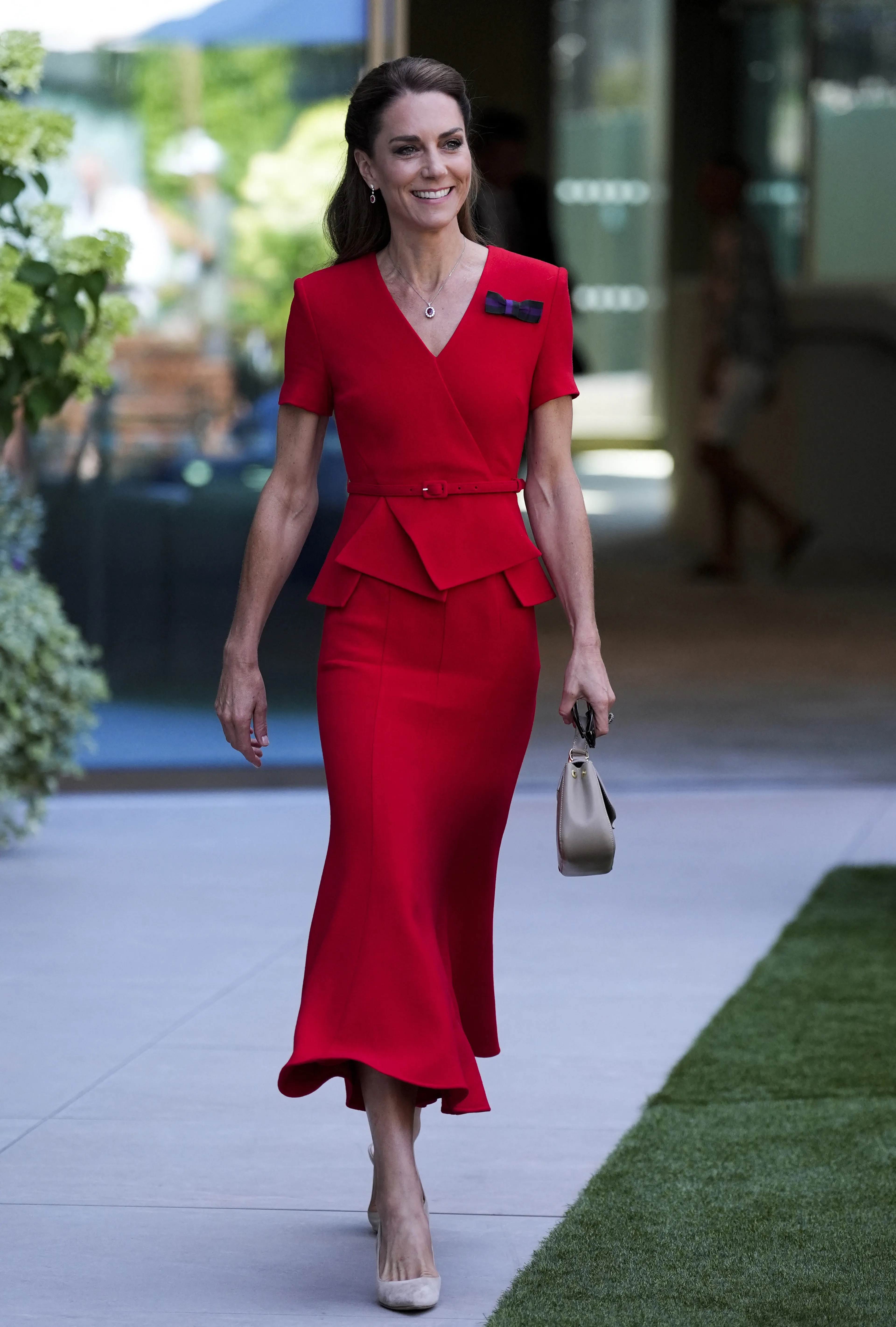 De japon is van Roland Mouret.