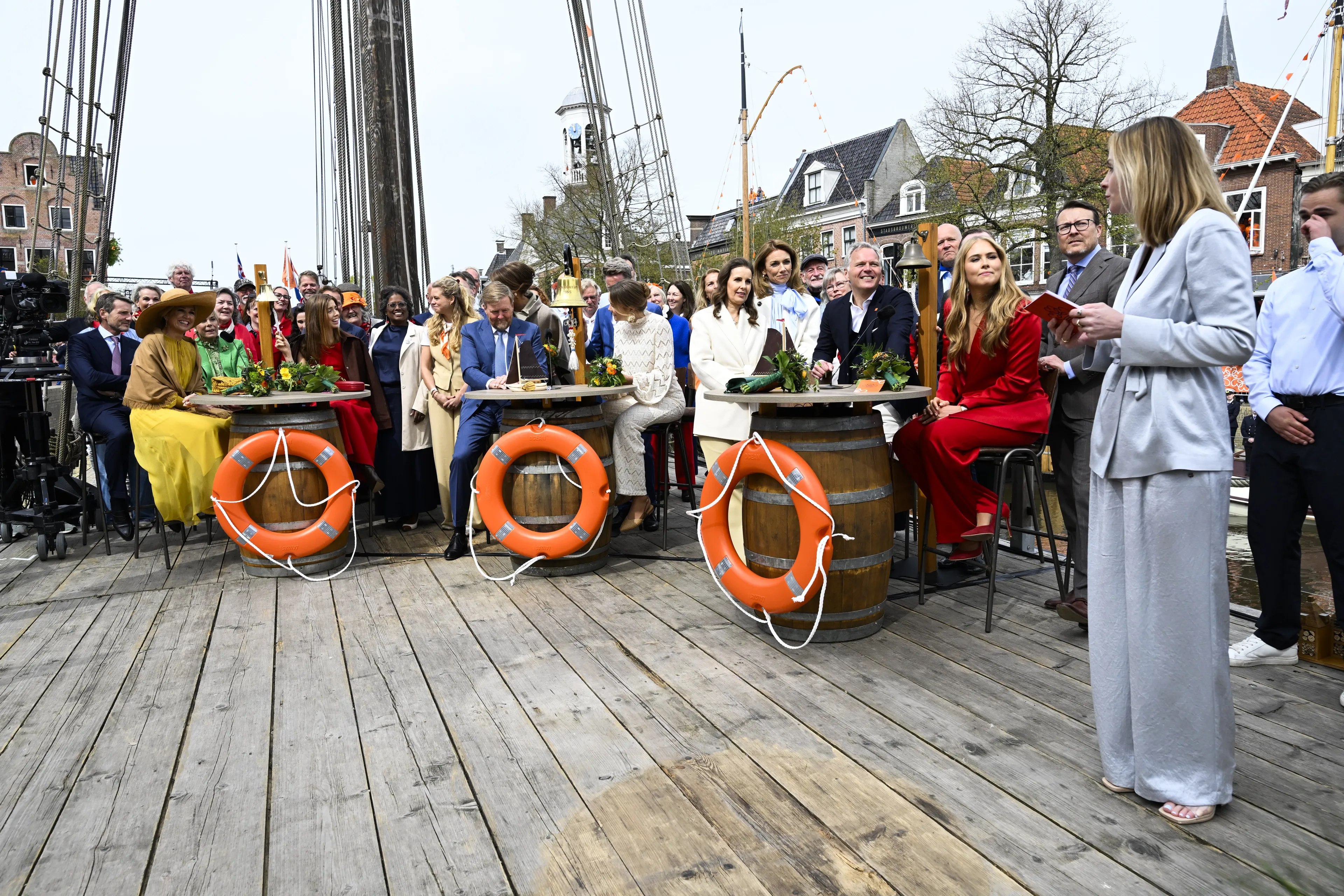 Het koninklijk gezin doet fanatiek mee.