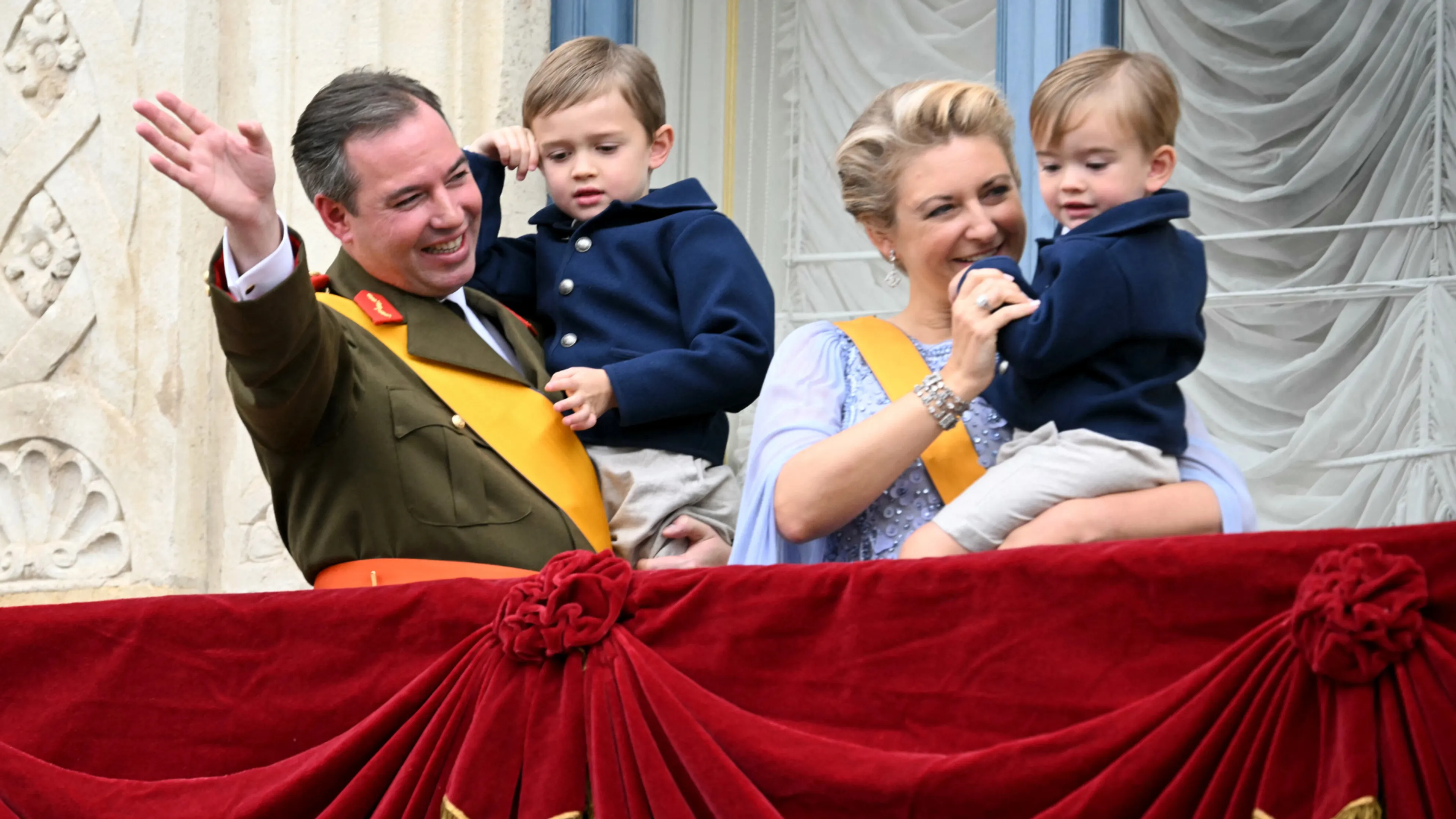 Volg hier de troonswisseling in Luxemburg