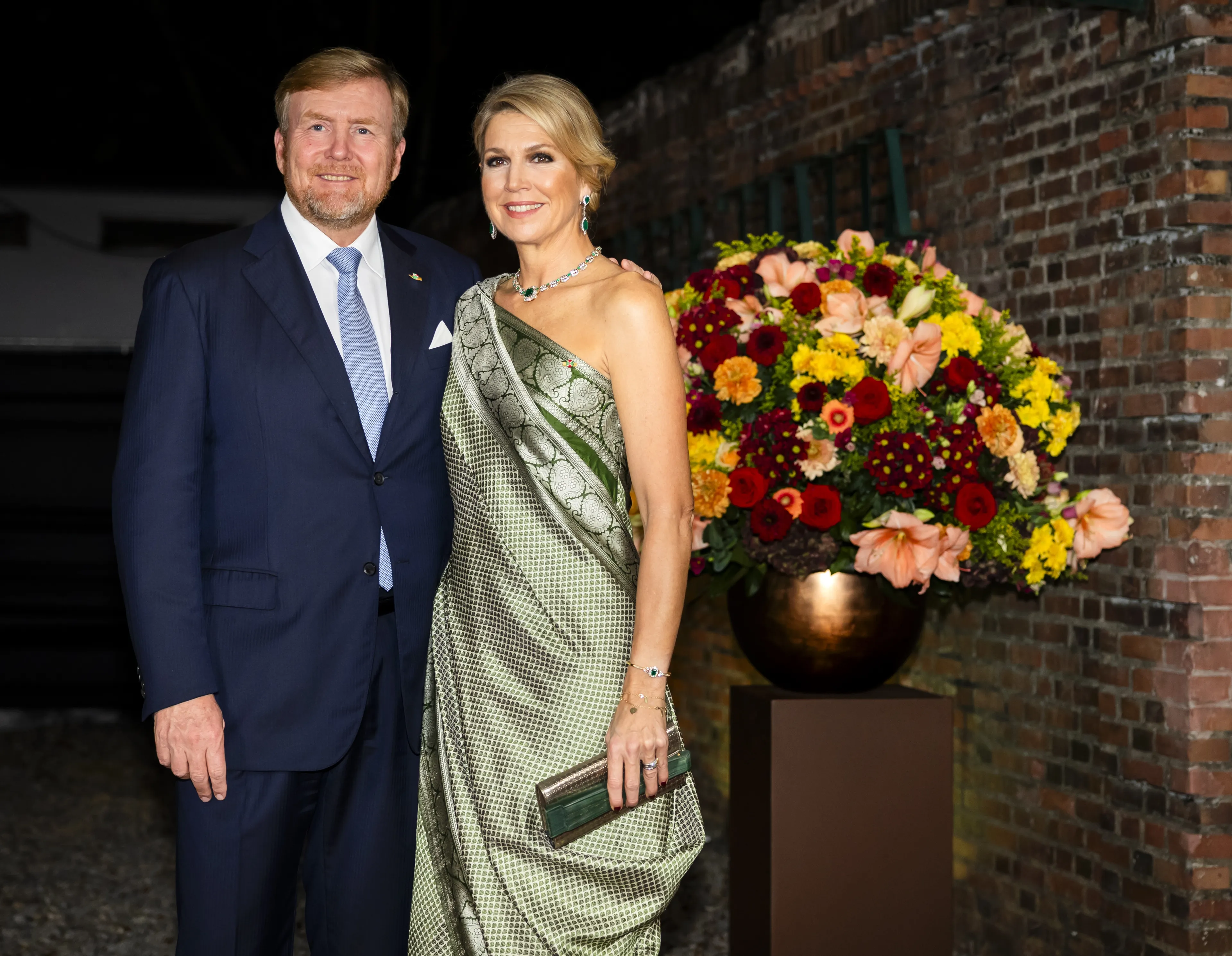 De koning en koningin tijdens de contraprestatie in Suriname (2025).