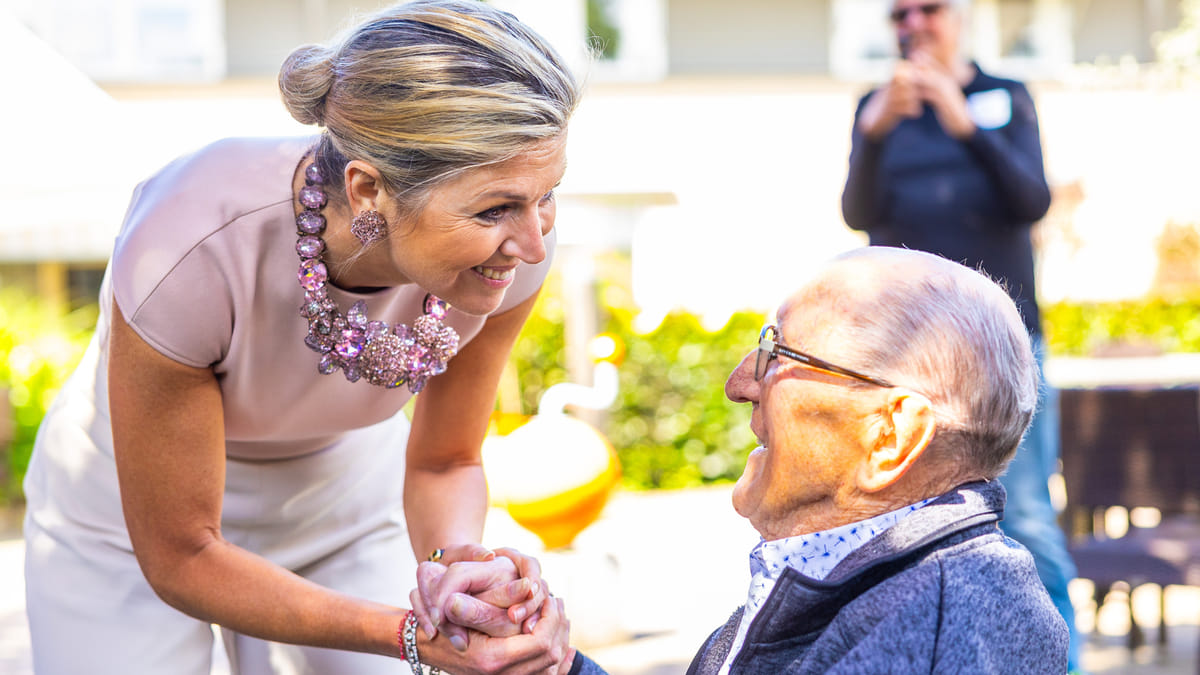 Bijna vakantie: koningin Máxima geniet van bezoek aan Zevenbergschen Hoek