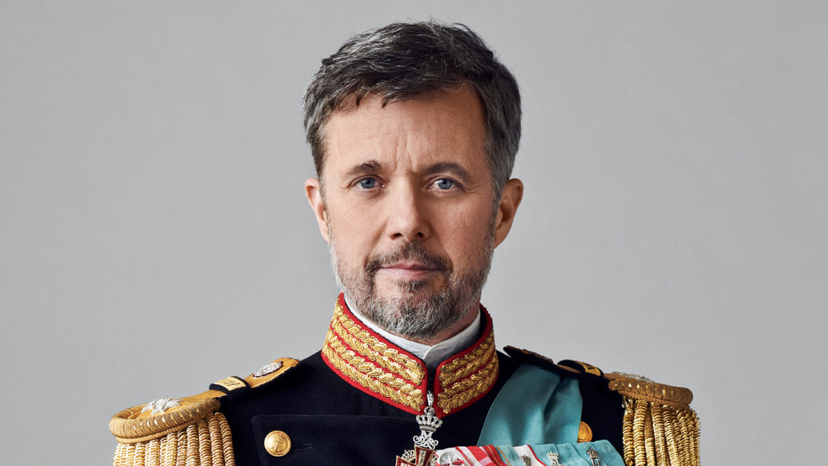 Dit is Frederik X, de nieuwe koning van Denemarken Blauw Bloed