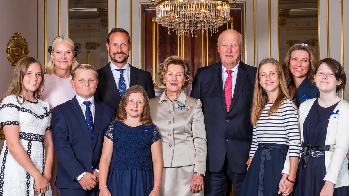 Foto's: Noors koningspaar viert gouden huwelijk - Blauw Bloed