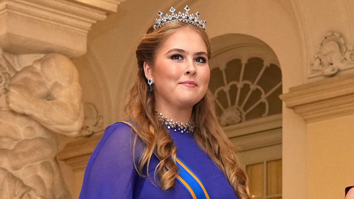 Prinses Amalia stopt per 2025 met terugstorten onkostenvergoeding