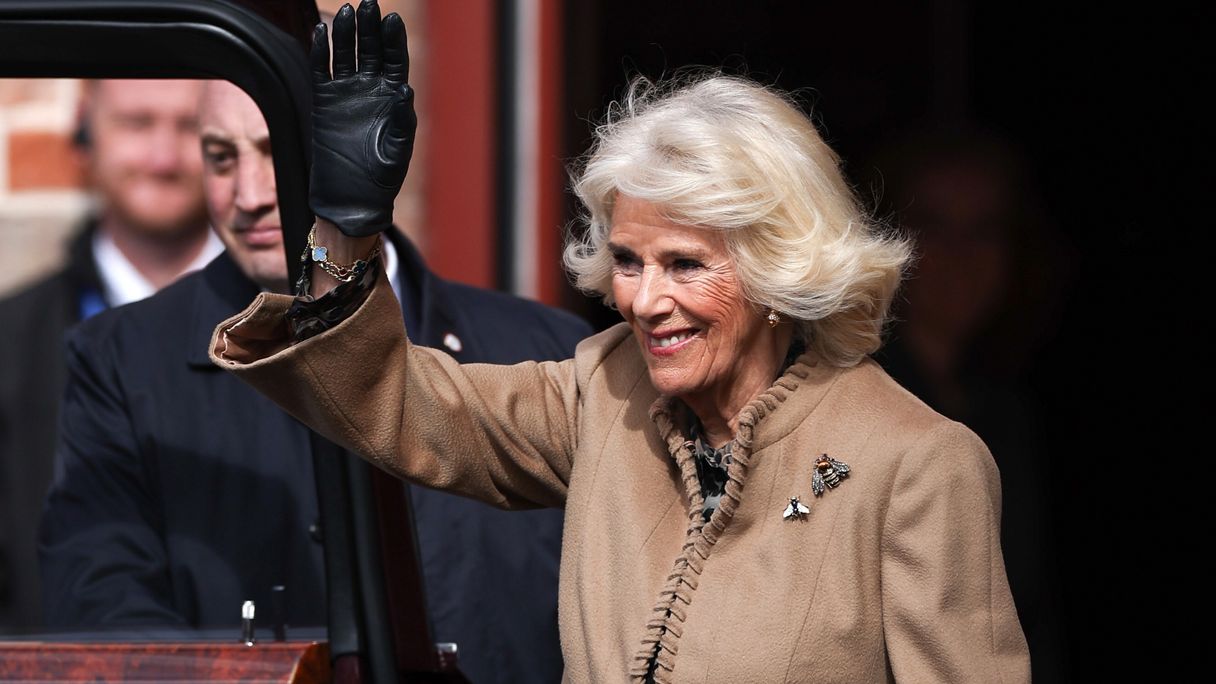 Koningin Camilla over oma zijn: "Ik zou het iedereen aanraden"